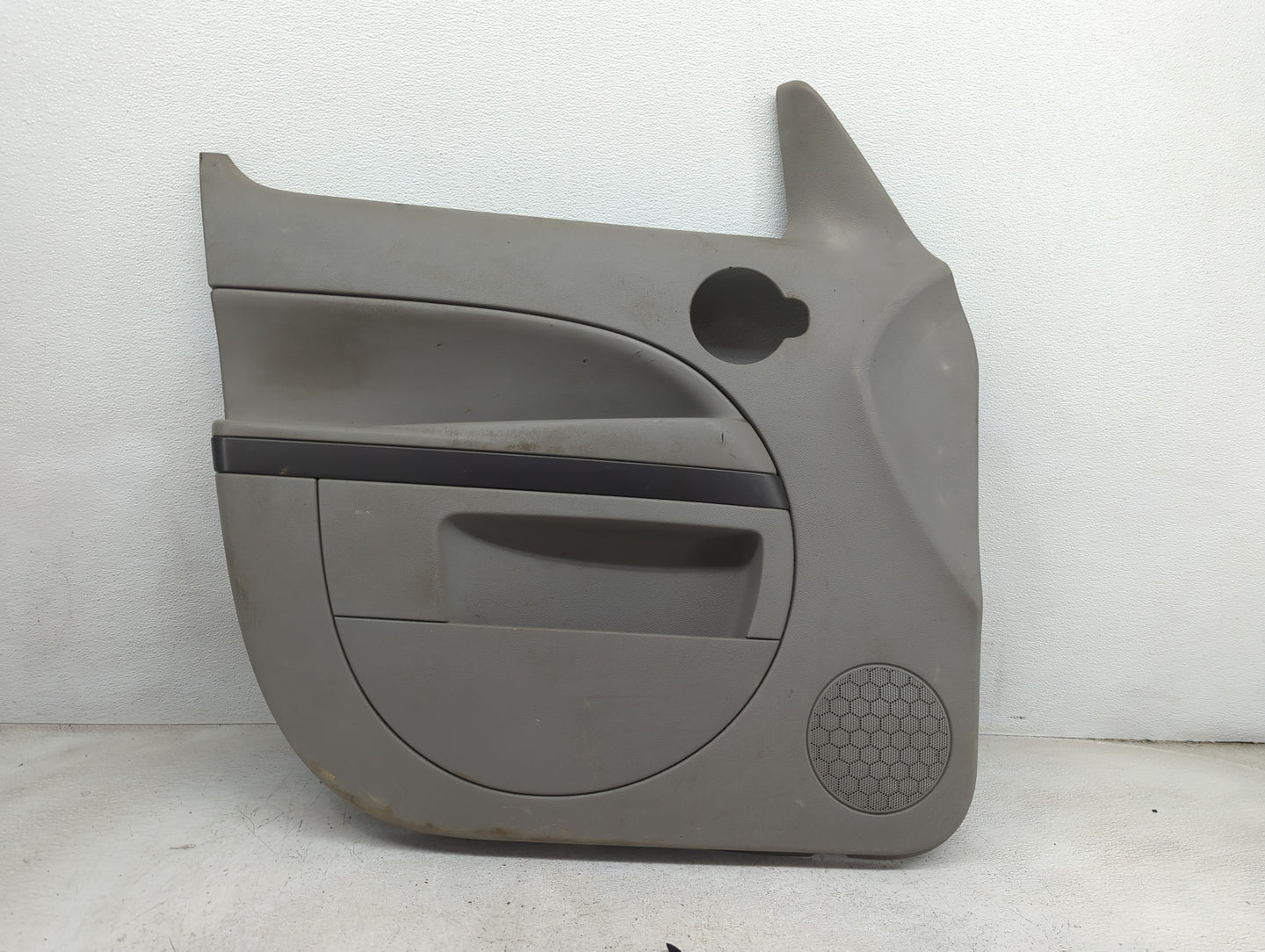 2011 Chevrolet Hhr Rear Left Driver Interior Door Panel Trim 1413976 - Oemusedautoparts1.com