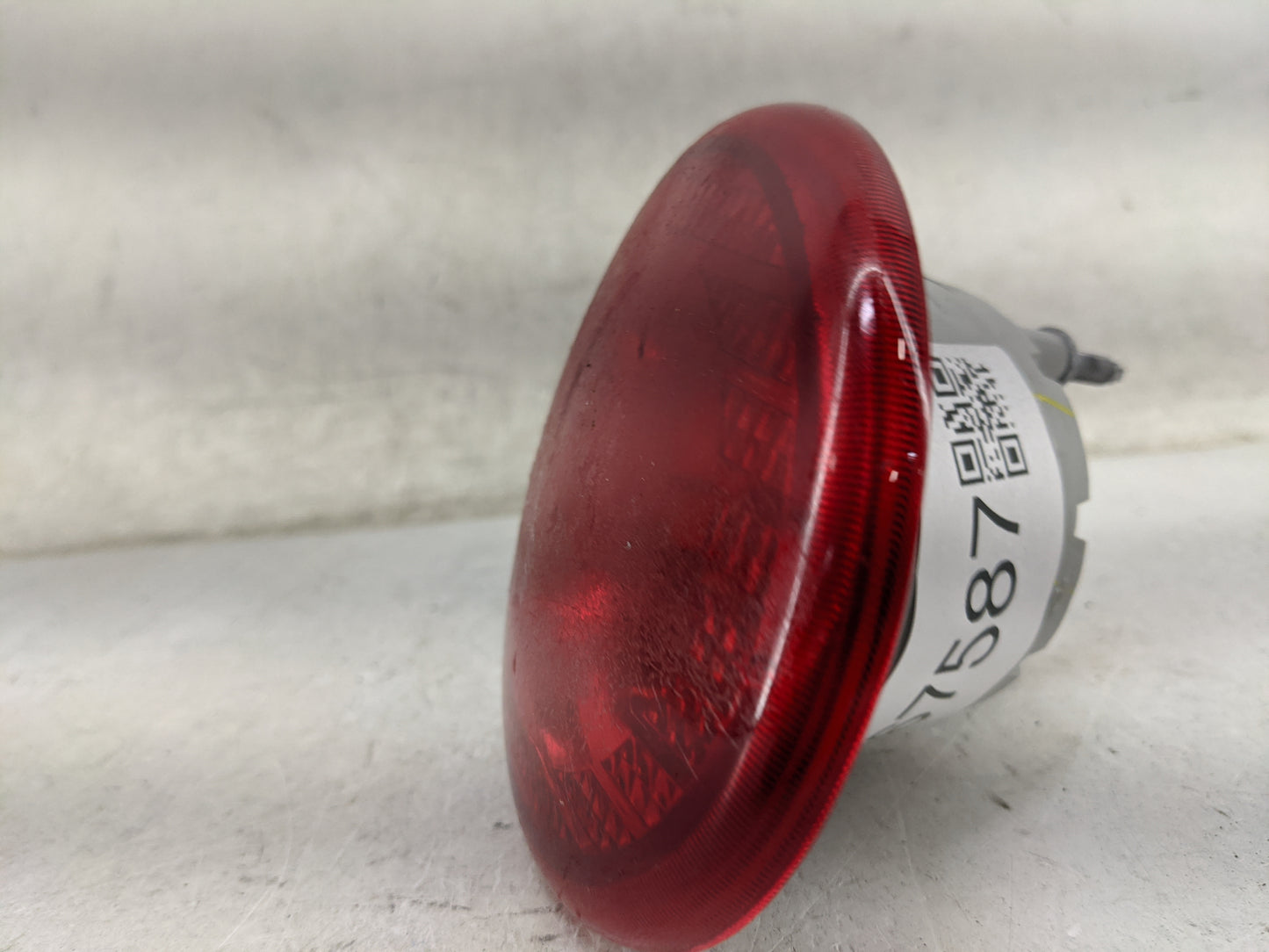 2006-2011 Chevrolet Hhr Tail Light Assembly Driver Left OEM P/N:16532503 3057KX Fits Fits 2006 2007 2008 2009 2010 2011 OEM 