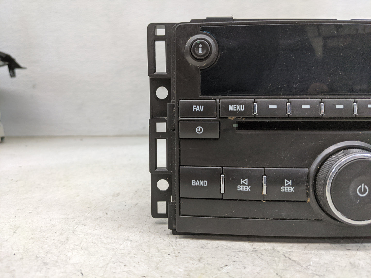2009-2011 Chevrolet Hhr Radio AM FM Cd Player Receiver Replacement P/N:20919523 28246988 Fits Fits 2009 2010 2011 OEM Used A