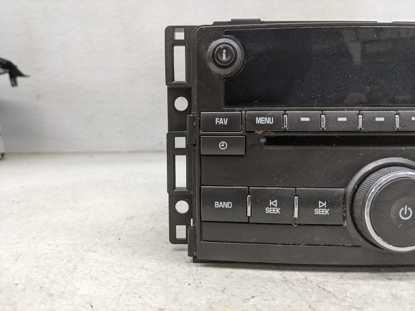 2009-2011 Chevrolet Hhr Radio AM FM Cd Player Receiver Replacement P/N:20919523 28246988 Fits Fits 2009 2010 2011 OEM Used A