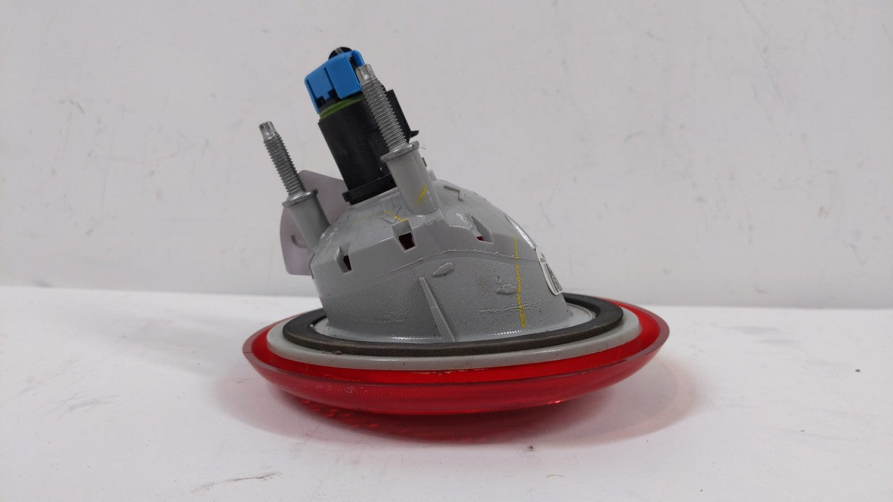 2006-2011 Chevrolet Hhr Tail Light Assembly Driver Left OEM P/N:20778528 15875485 Fits Fits 2006 2007 2008 2009 2010 2011 OE