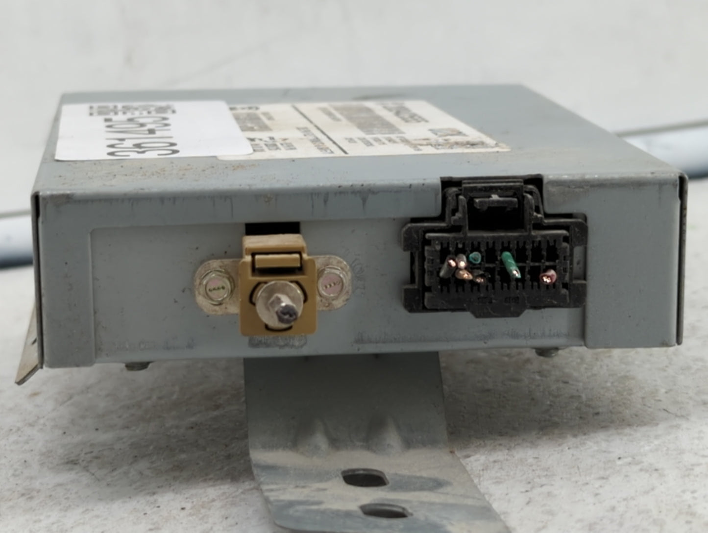 2011 Chevrolet Hhr Chassis Control Module Ccm Bcm Body Control 20942555 - Oemusedautoparts1.com