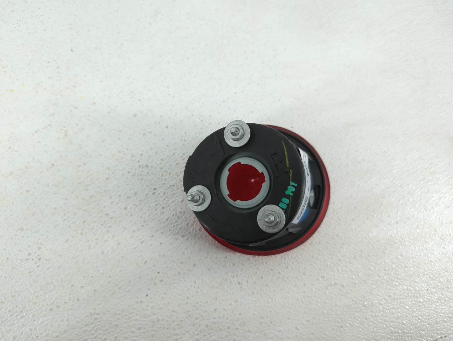 2006-2011 Chevrolet Hhr Tail Light Assembly Passenger Right OEM P/N:25823015 16532494 Fits Fits 2006 2007 2008 2009 2010 201