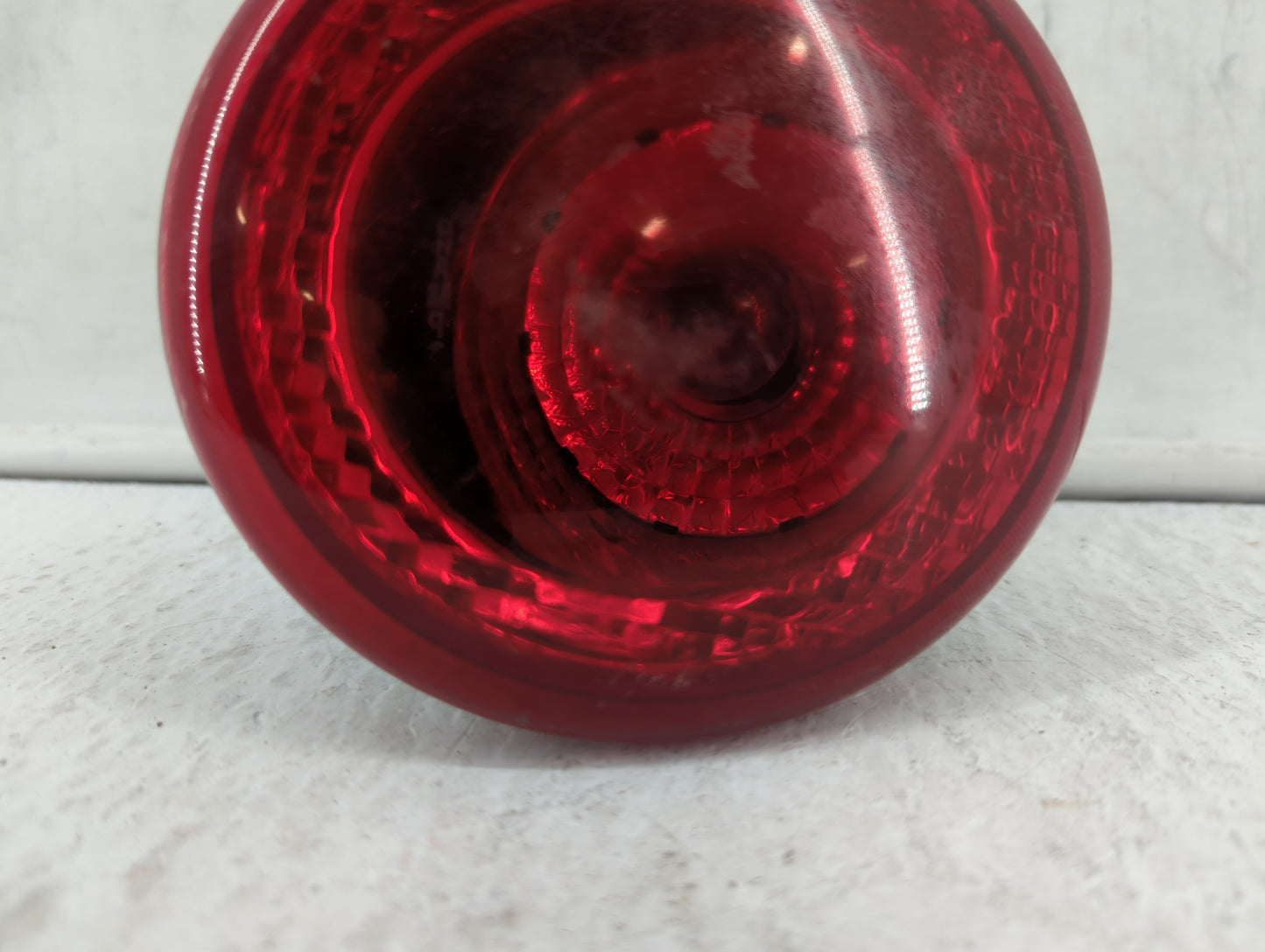 2006-2011 Chevrolet Hhr Tail Light Assembly Passenger Right OEM P/N:25823015 16532494 Fits Fits 2006 2007 2008 2009 2010 201