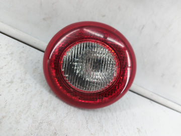 2006-2011 Chevrolet Hhr Tail Light Assembly Passenger Right OEM P/N:25863812 20781783 Fits Fits 2006 2007 2008 2009 2010 201