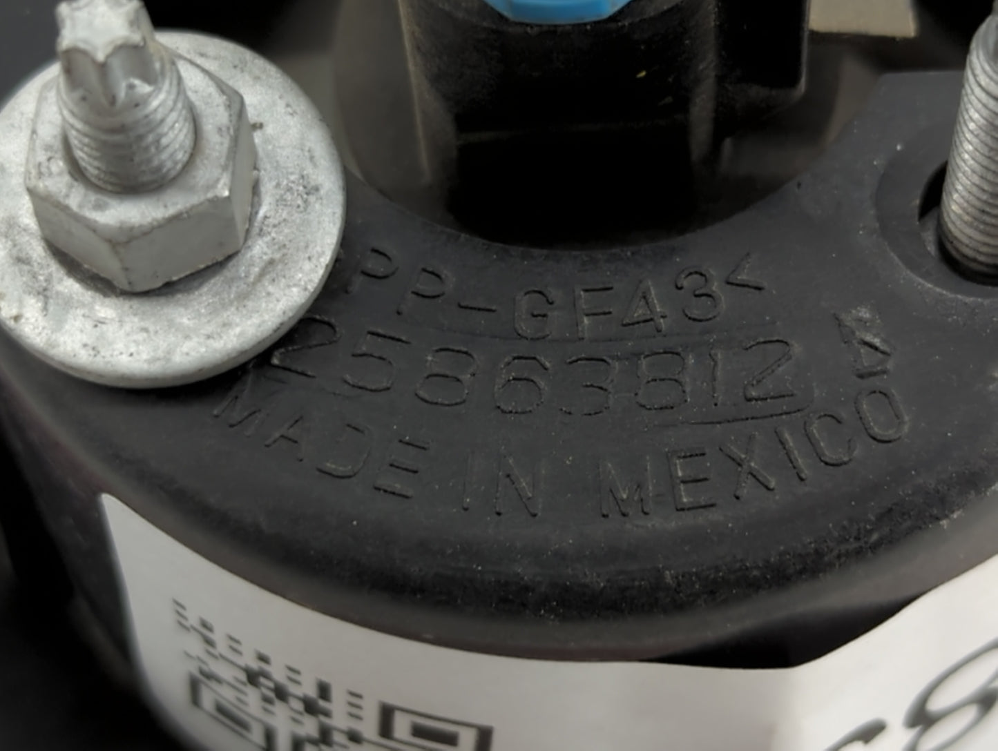 2006-2011 Chevrolet Hhr Tail Light Assembly Passenger Right OEM P/N:25863812 20781783 Fits Fits 2006 2007 2008 2009 2010 201