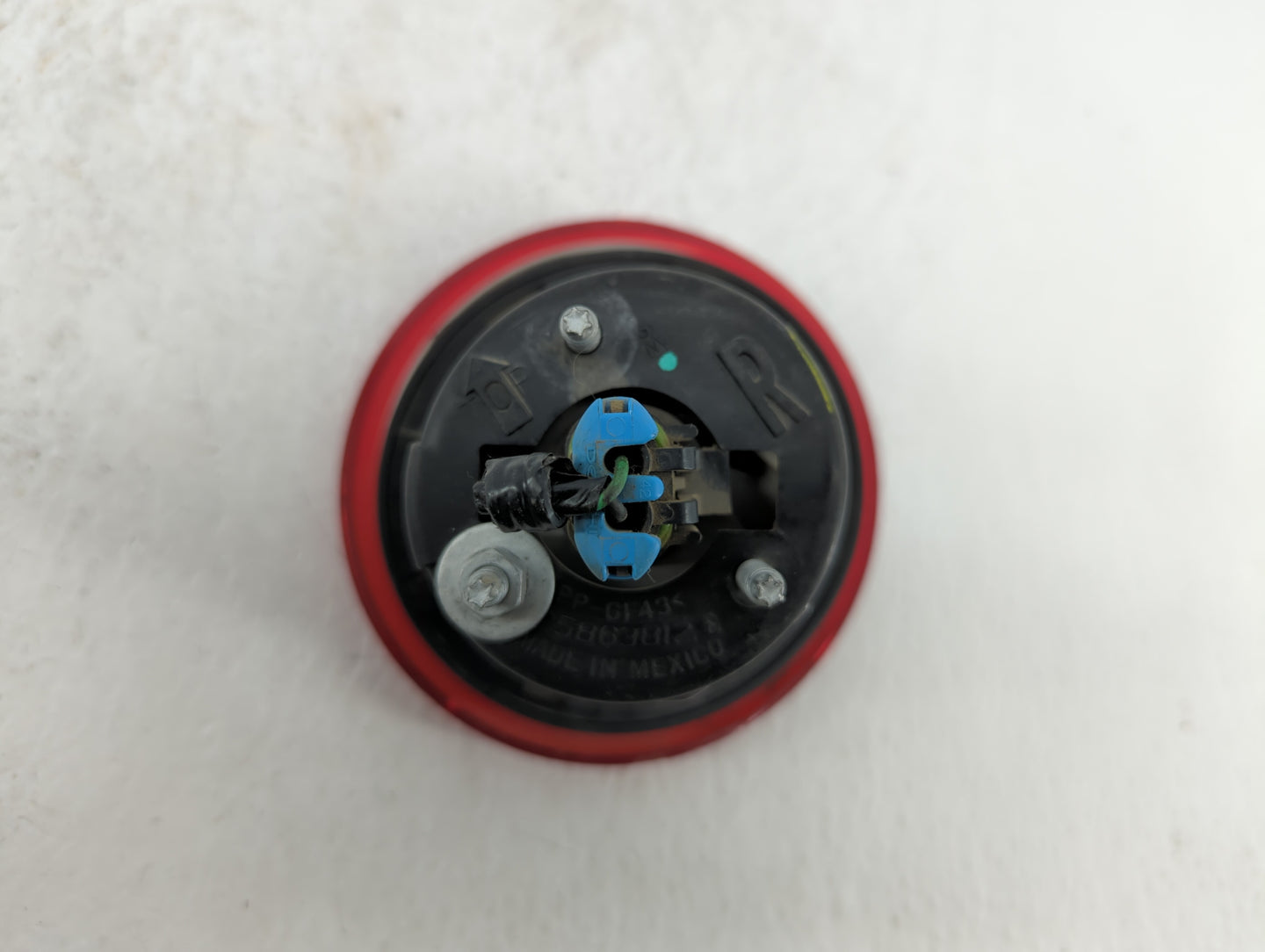 2006-2011 Chevrolet Hhr Tail Light Assembly Passenger Right OEM P/N:25863812 20781783 Fits Fits 2006 2007 2008 2009 2010 201