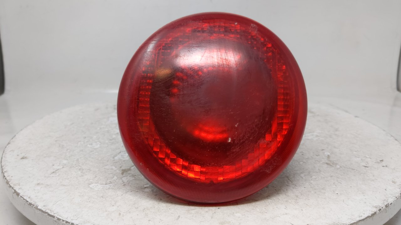 2006-2011 Chevrolet Hhr Tail Light Assembly Driver Left OEM P/N:20778530 Fits Fits 2006 2007 2008 2009 2010 2011 OEM Used Au