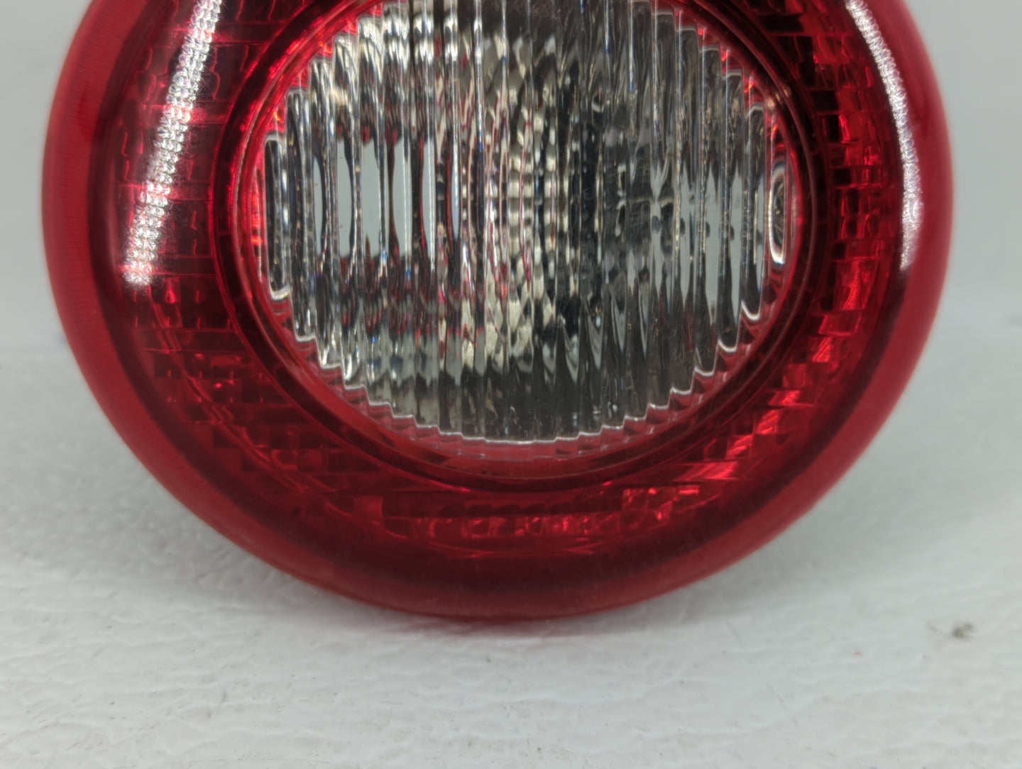 2006-2011 Chevrolet Hhr Tail Light Assembly Passenger Right OEM P/N:15875484 25863812 Fits Fits 2006 2007 2008 2009 2010 201