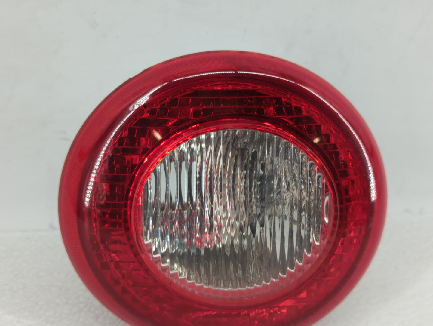 2006-2011 Chevrolet Hhr Tail Light Assembly Passenger Right OEM P/N:15875484 25863812 Fits Fits 2006 2007 2008 2009 2010 201