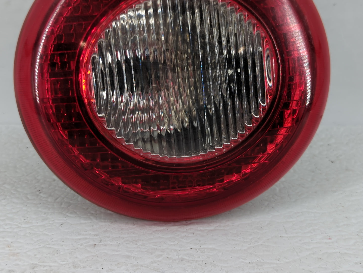 2006-2011 Chevrolet Hhr Tail Light Assembly Driver Left OEM P/N:1582182 16532493 Fits Fits 2006 2007 2008 2009 2010 2011 OEM