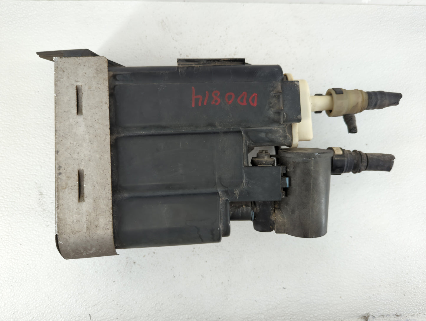 2009-2011 Chevrolet Hhr Fusebox Fuse Box Panel Relay Module P/N:20799912 Fits Fits 2009 2010 2011 OEM Used Auto Parts - Oemu