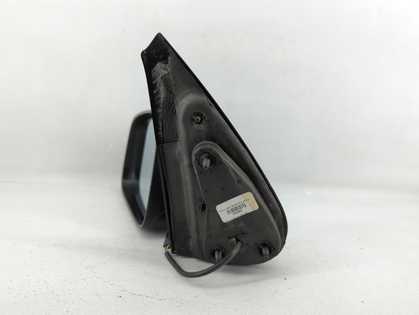 2007-2011 Chevrolet Hhr Driver Side View Mirror - Left Door Mirror OEM Used - Oemusedautoparts1.com