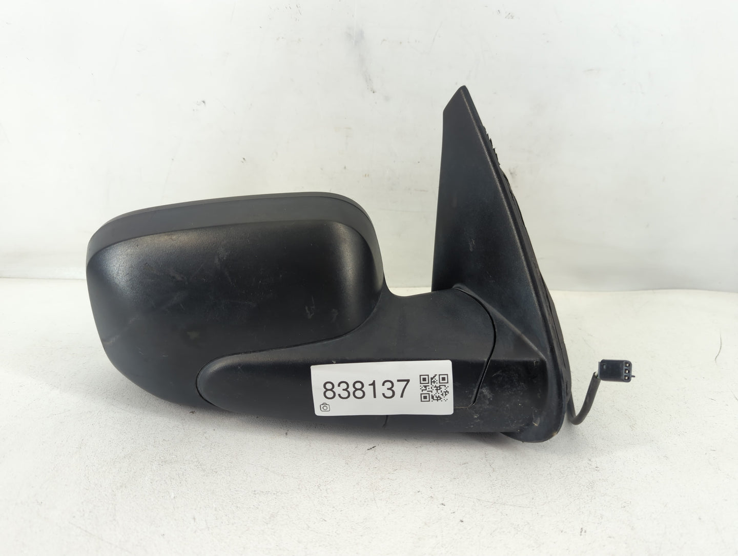 2006-2011 Chevrolet Hhr Passenger Side View Mirror - Right Door Mirror OEM Used - Oemusedautoparts1.com