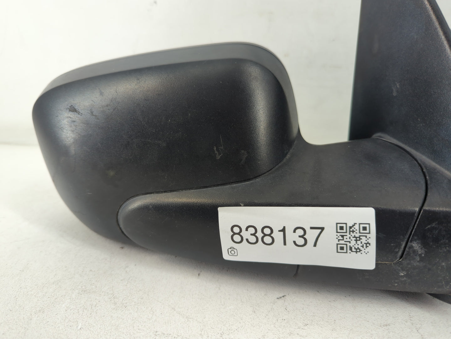 2006-2011 Chevrolet Hhr Passenger Side View Mirror - Right Door Mirror OEM Used - Oemusedautoparts1.com