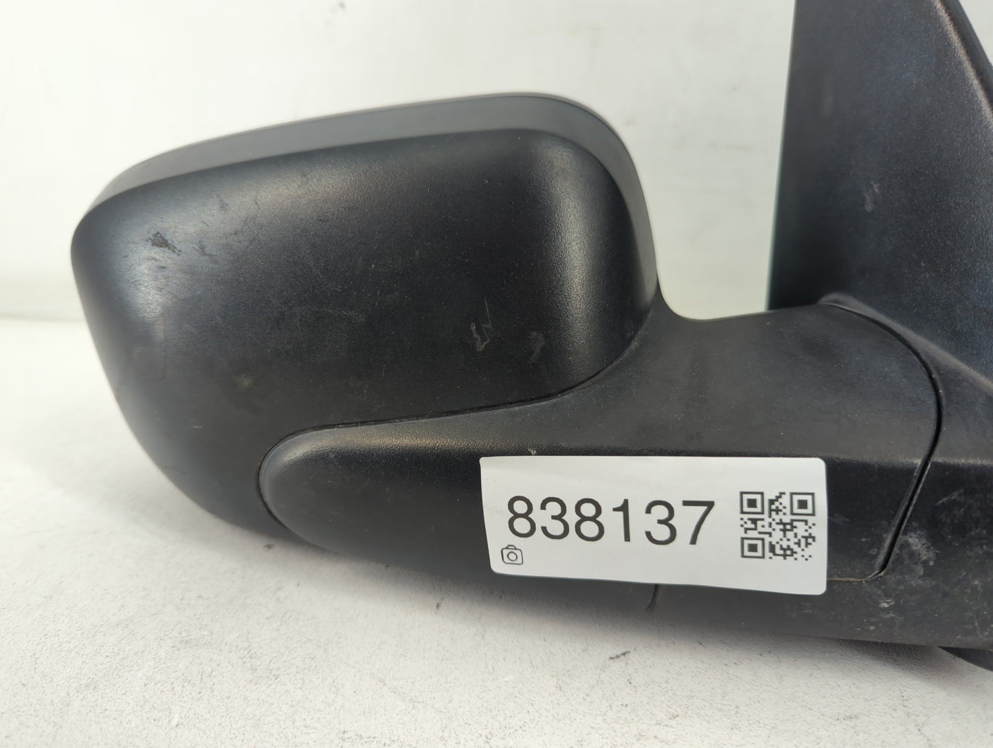 2006-2011 Chevrolet Hhr Passenger Side View Mirror - Right Door Mirror OEM Used - Oemusedautoparts1.com