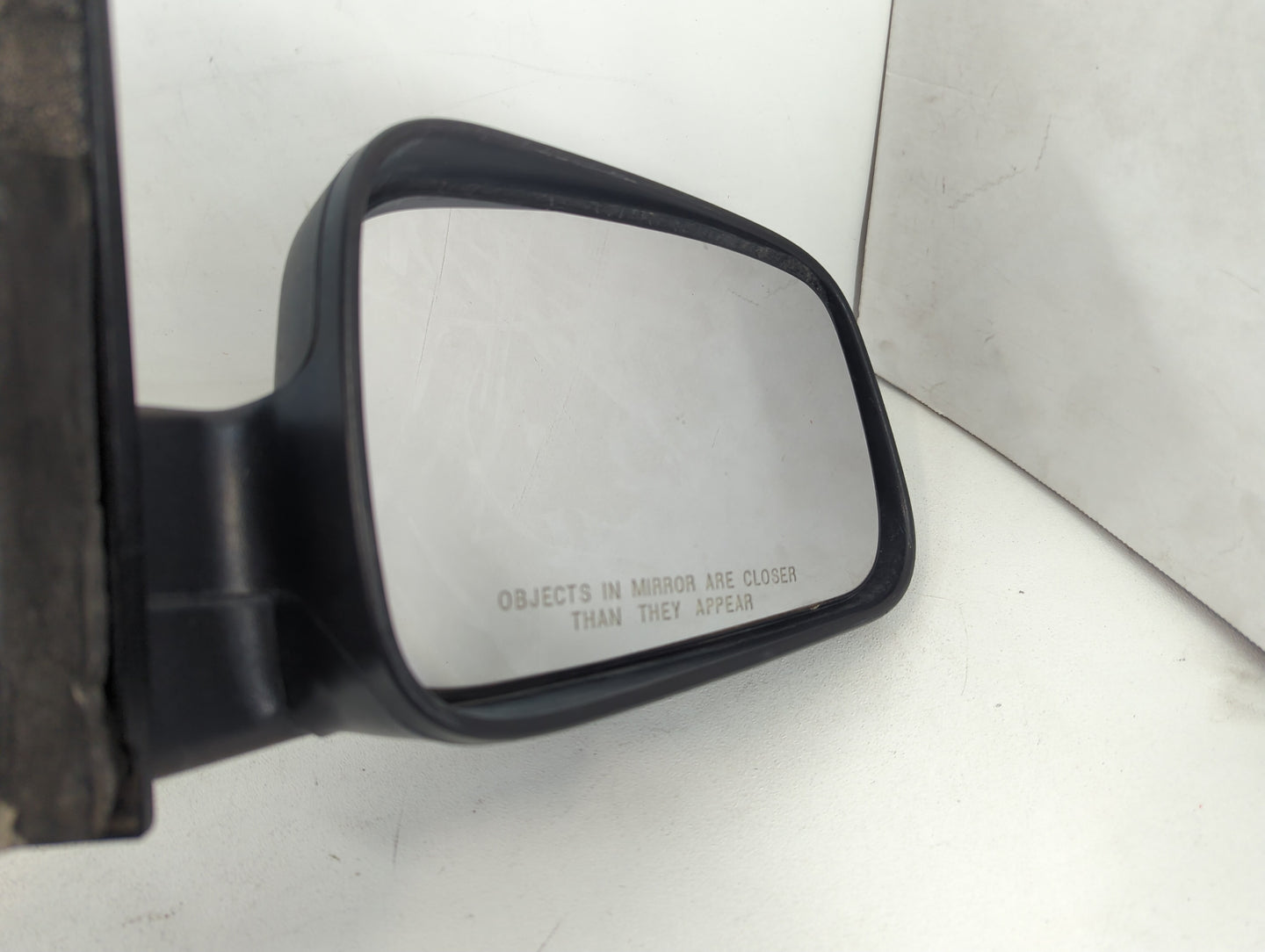 2006-2011 Chevrolet Hhr Passenger Side View Mirror - Right Door Mirror OEM Used - Oemusedautoparts1.com