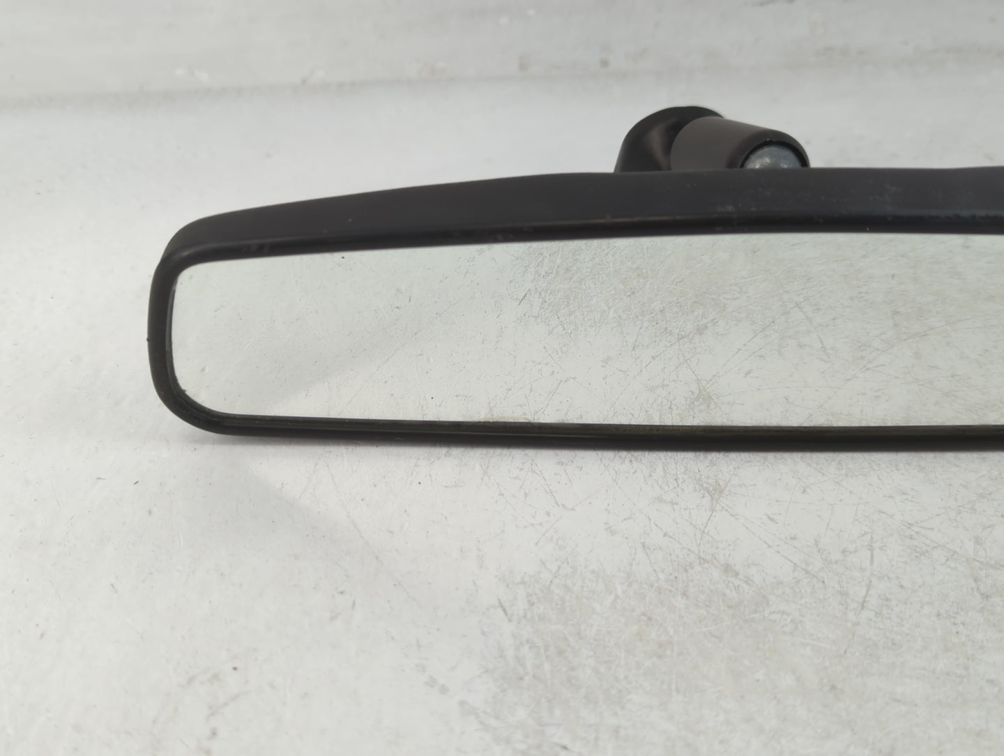 2009-2011 Chevrolet Hhr Interior Rear View Mirror Replacement OEM P/N:1E8011083 Fits Fits 2009 2010 2011 2012 2013 2014 OEM 