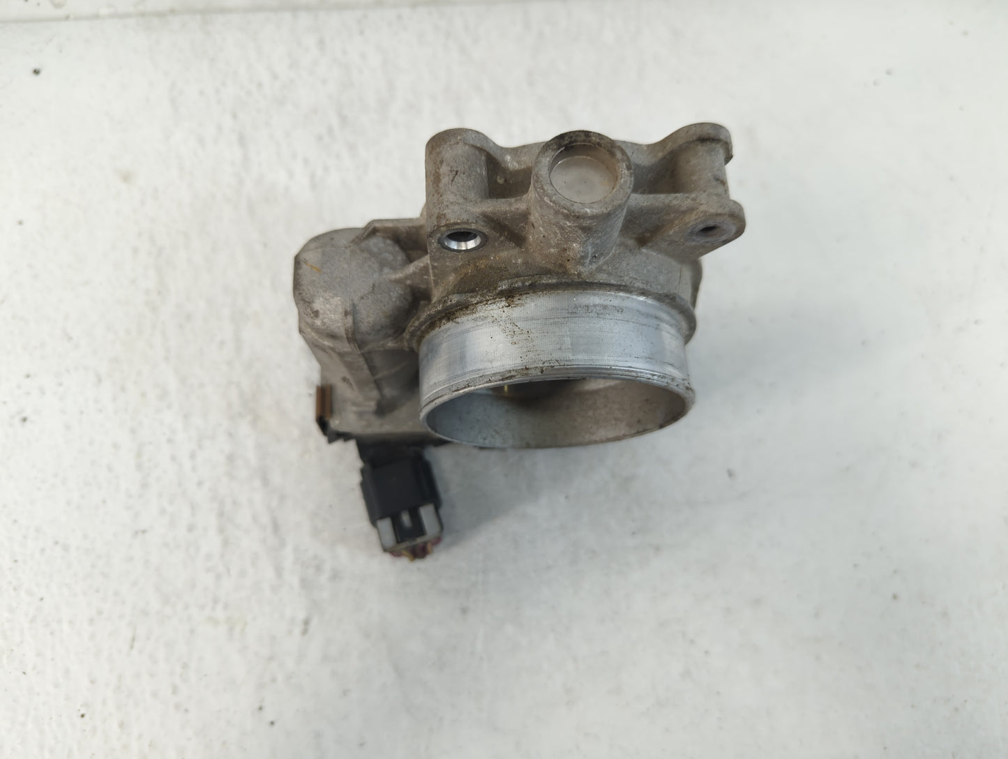 2006-2011 Chevrolet Impala Throttle Body P/N:RME72-1C 9500 Fits Fits 2006 2007 2008 2009 2010 2011 OEM Used Auto Parts - Oem