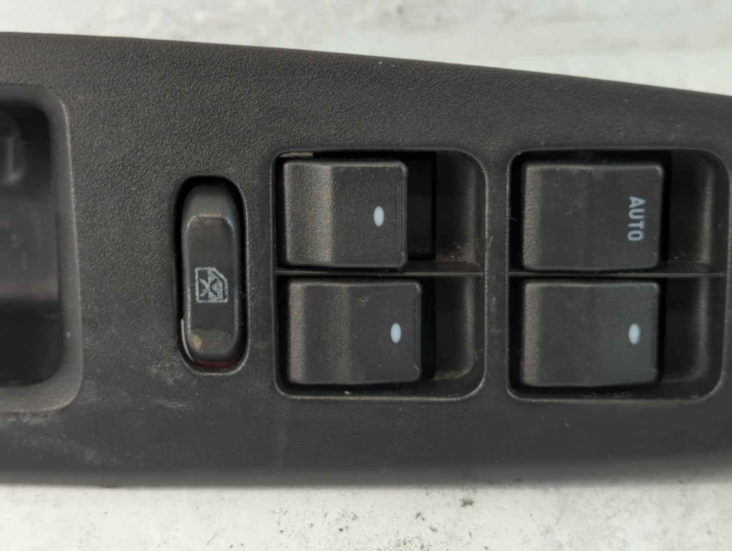 2009-2016 Chevrolet Impala Master Power Window Switch Replacement Driver Side Left P/N:25828893 Fits OEM Used Auto Parts - O