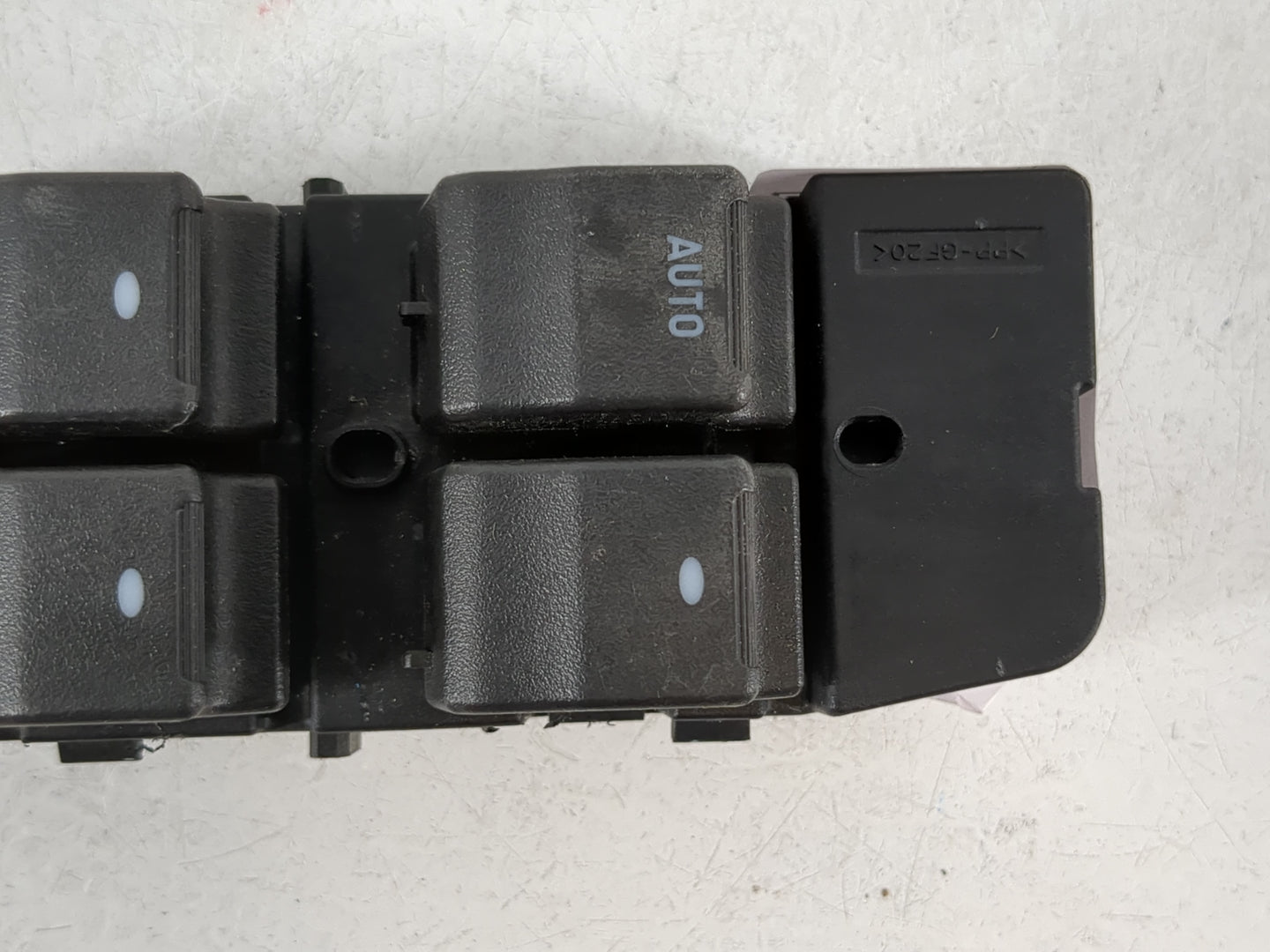 2009-2016 Chevrolet Impala Master Power Window Switch Replacement Driver Side Left P/N:25828893 Fits OEM Used Auto Parts - O