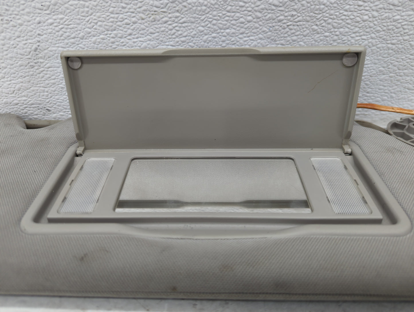 2006-2016 Chevrolet Impala Sun Visor Shade Replacement Passenger Right Mirror Fits OEM Used Auto Parts - Oemusedautoparts1.c