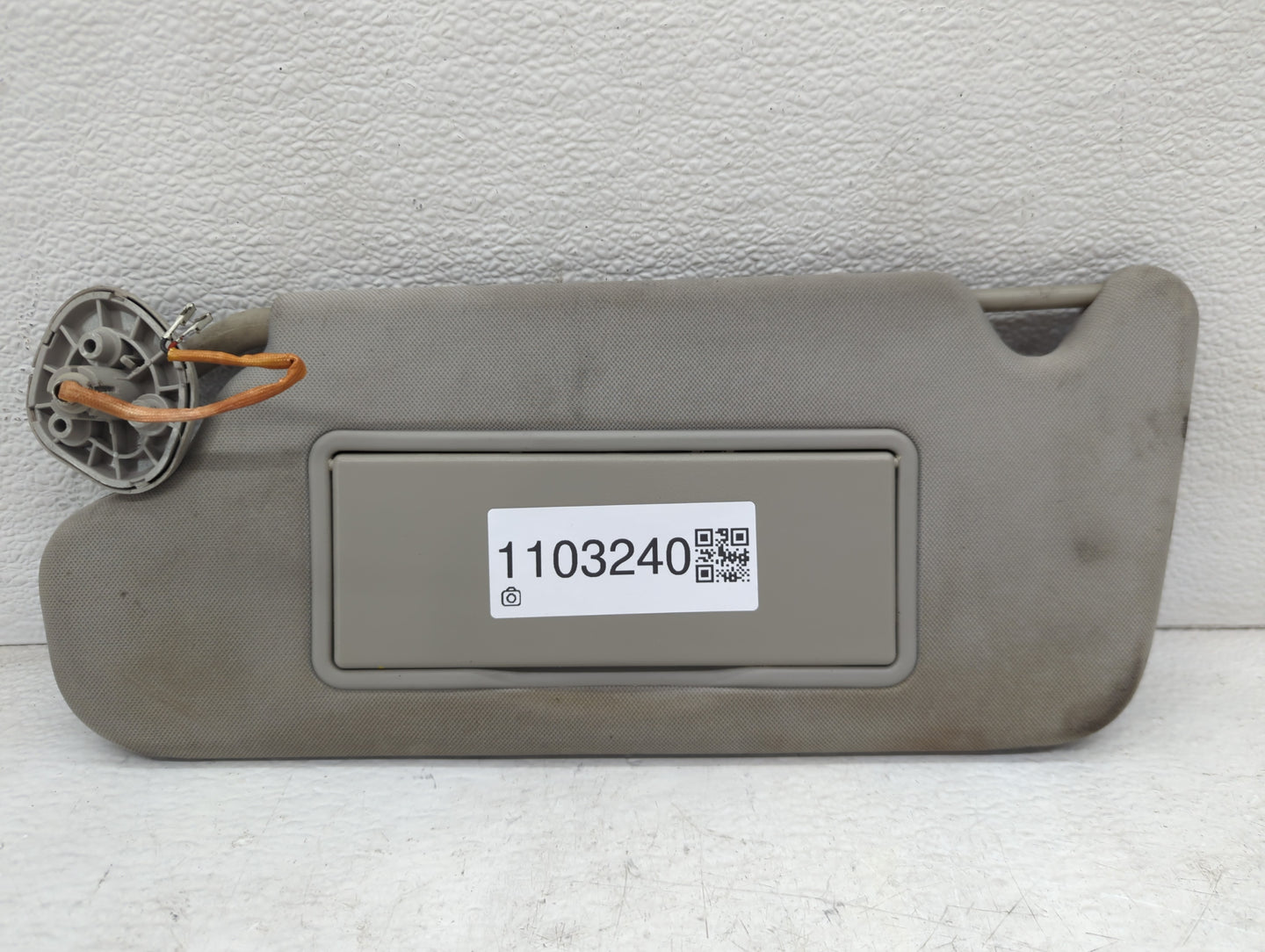 2006-2016 Chevrolet Impala Sun Visor Shade Replacement Passenger Right Mirror Fits OEM Used Auto Parts - Oemusedautoparts1.c