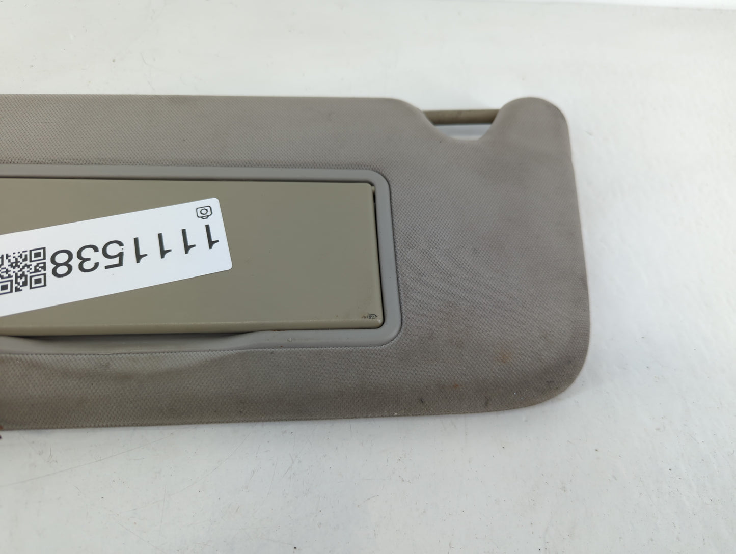 2006-2016 Chevrolet Impala Sun Visor Shade Replacement Driver Left Mirror Fits OEM Used Auto Parts - Oemusedautoparts1.com