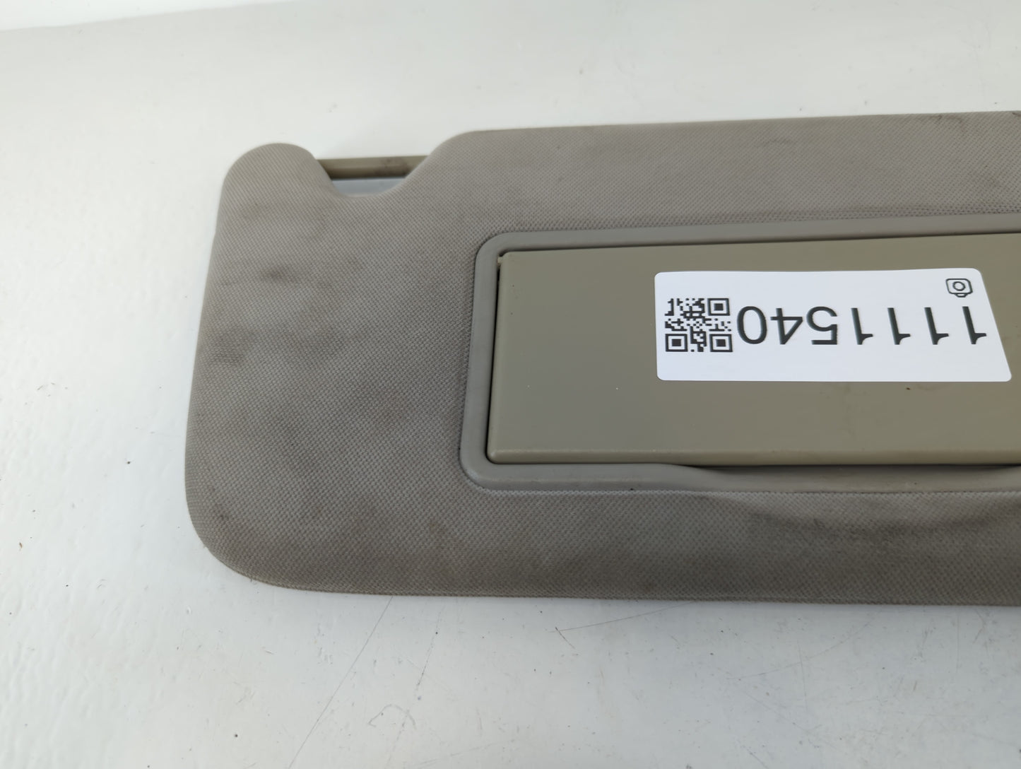 2006-2016 Chevrolet Impala Sun Visor Shade Replacement Passenger Right Mirror Fits OEM Used Auto Parts - Oemusedautoparts1.c