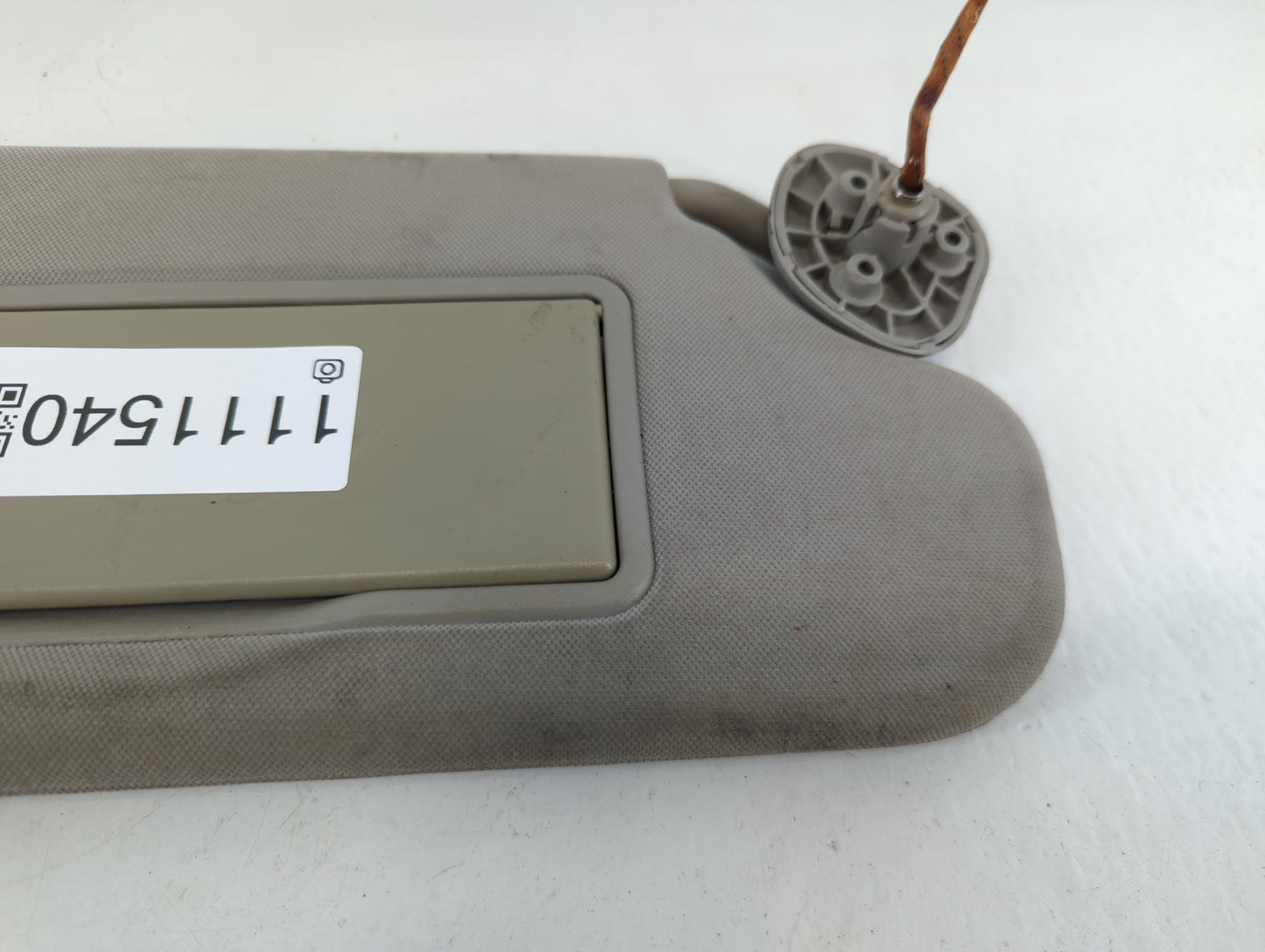 2006-2016 Chevrolet Impala Sun Visor Shade Replacement Passenger Right Mirror Fits OEM Used Auto Parts - Oemusedautoparts1.c