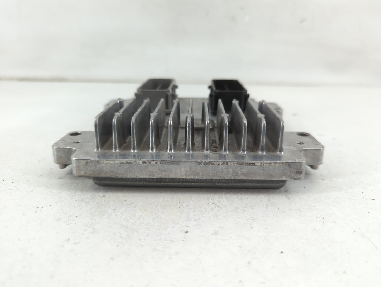 2010-2011 Chevrolet Impala PCM Engine Control Computer ECU ECM PCU OEM P/N:12639669 Fits Fits 2007 2008 2009 2010 2011 2012 