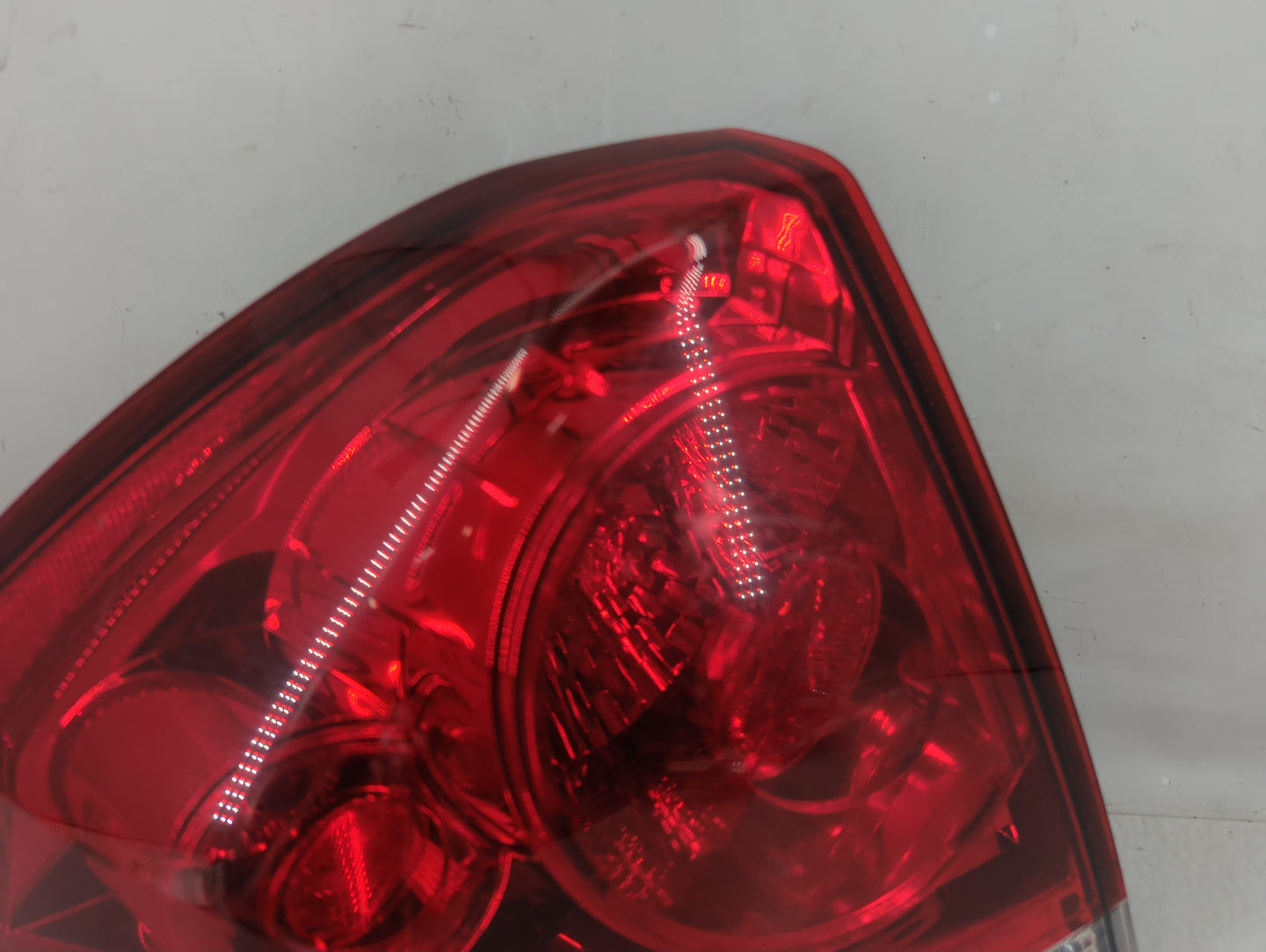 2006-2016 Chevrolet Impala Tail Light Assembly Driver Left OEM P/N:25971597 Fits OEM Used Auto Parts - Oemusedautoparts1.com