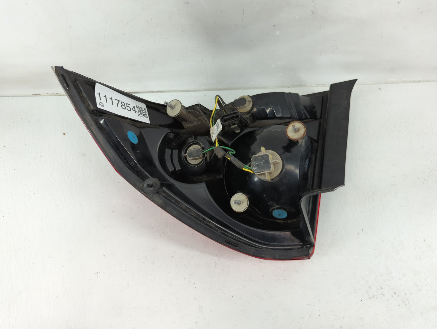 2006-2016 Chevrolet Impala Tail Light Assembly Driver Left OEM P/N:25971597 Fits OEM Used Auto Parts - Oemusedautoparts1.com