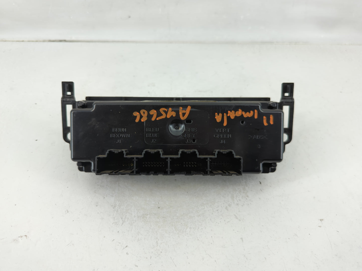 2011 Chevrolet Impala Climate Control Module Temperature AC/Heater Replacement P/N:20861783 20972893 Fits OEM Used Auto Part