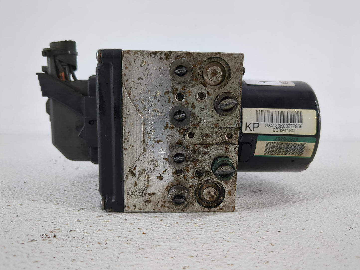 2008-2011 Chevrolet Impala ABS Pump Control Module Replacement P/N:25894183 Fits Fits 2008 2009 2010 2011 OEM Used Auto Part