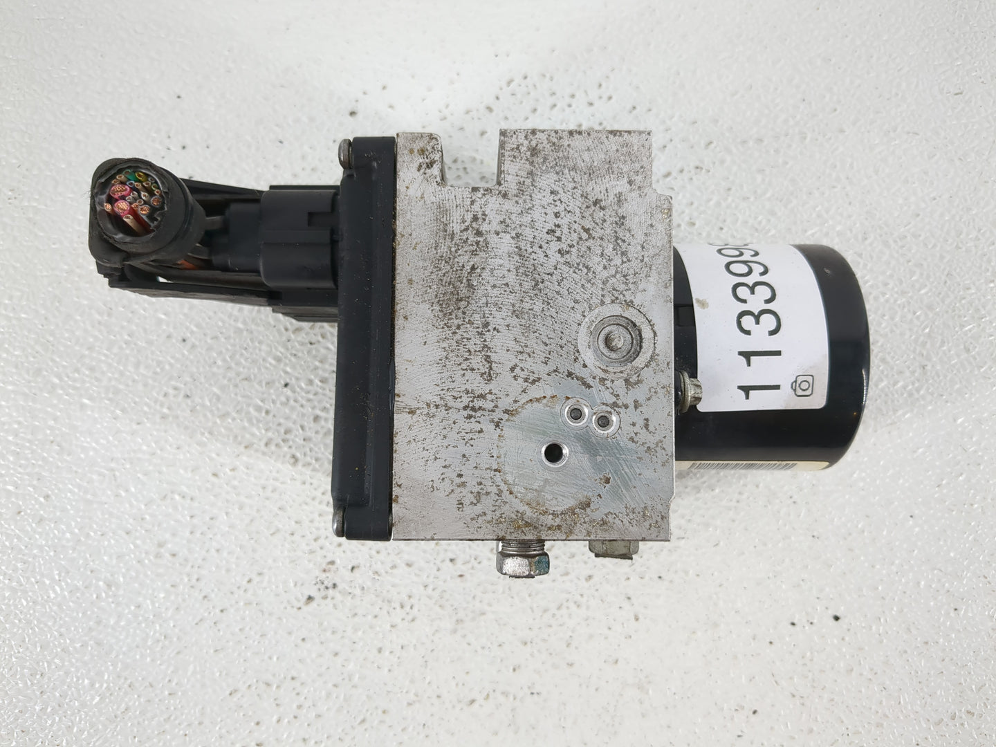 2008-2011 Chevrolet Impala ABS Pump Control Module Replacement P/N:25894183 Fits Fits 2008 2009 2010 2011 OEM Used Auto Part