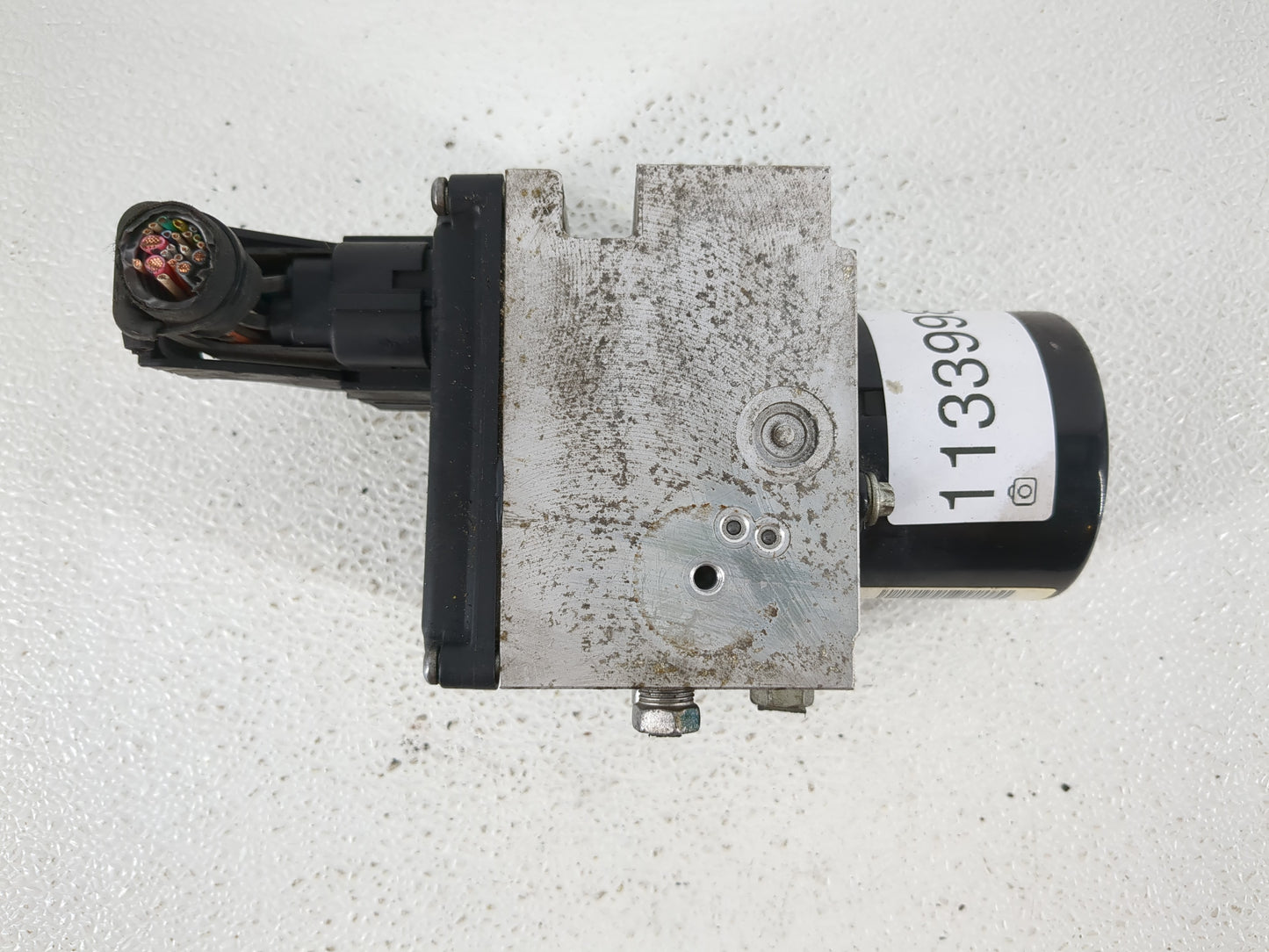 2008-2011 Chevrolet Impala ABS Pump Control Module Replacement P/N:25894183 Fits Fits 2008 2009 2010 2011 OEM Used Auto Part
