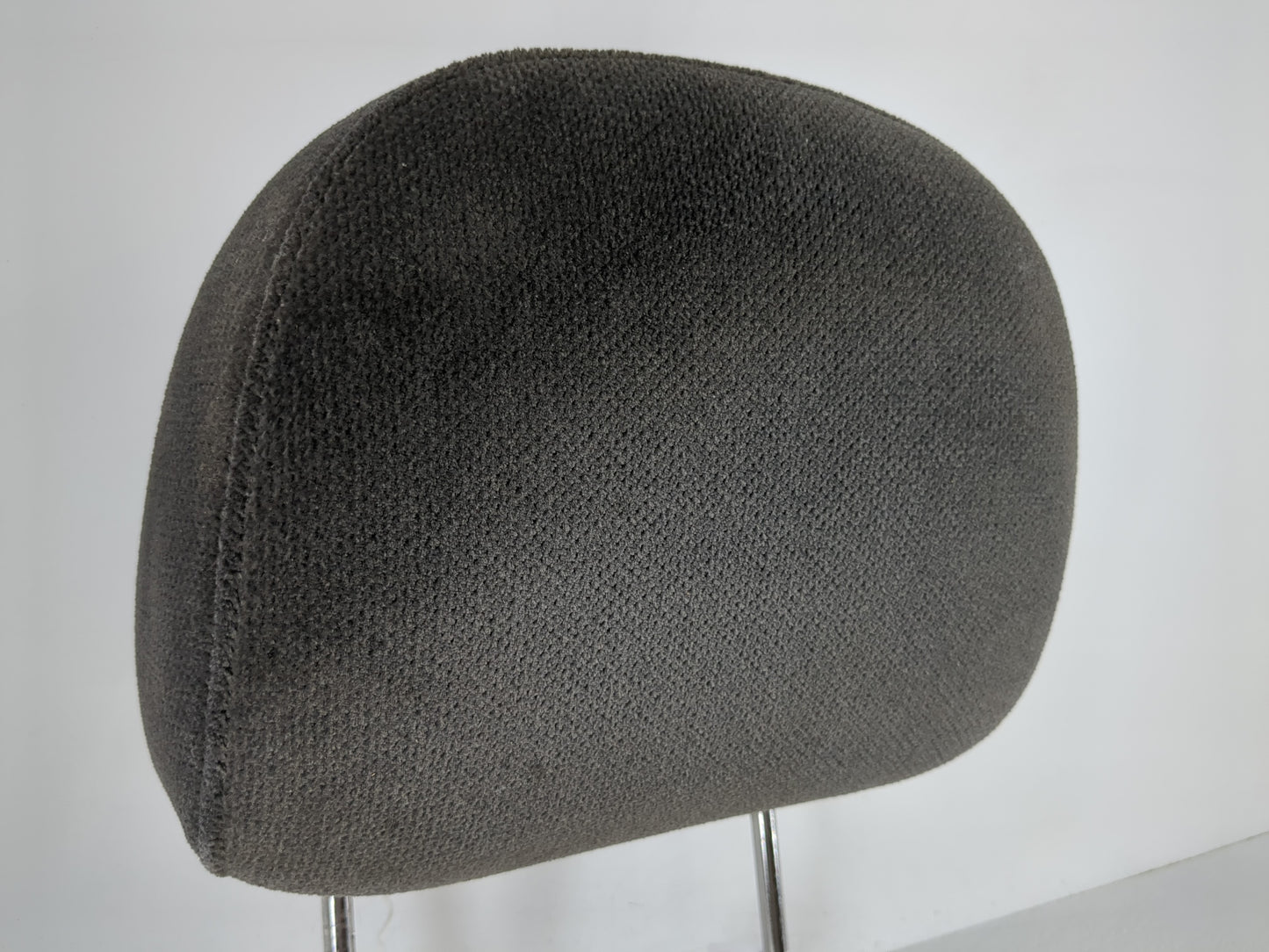 2009 Chevrolet Impala Headrest Head Rest Front Driver Passenger Seat - Oemusedautoparts1.com