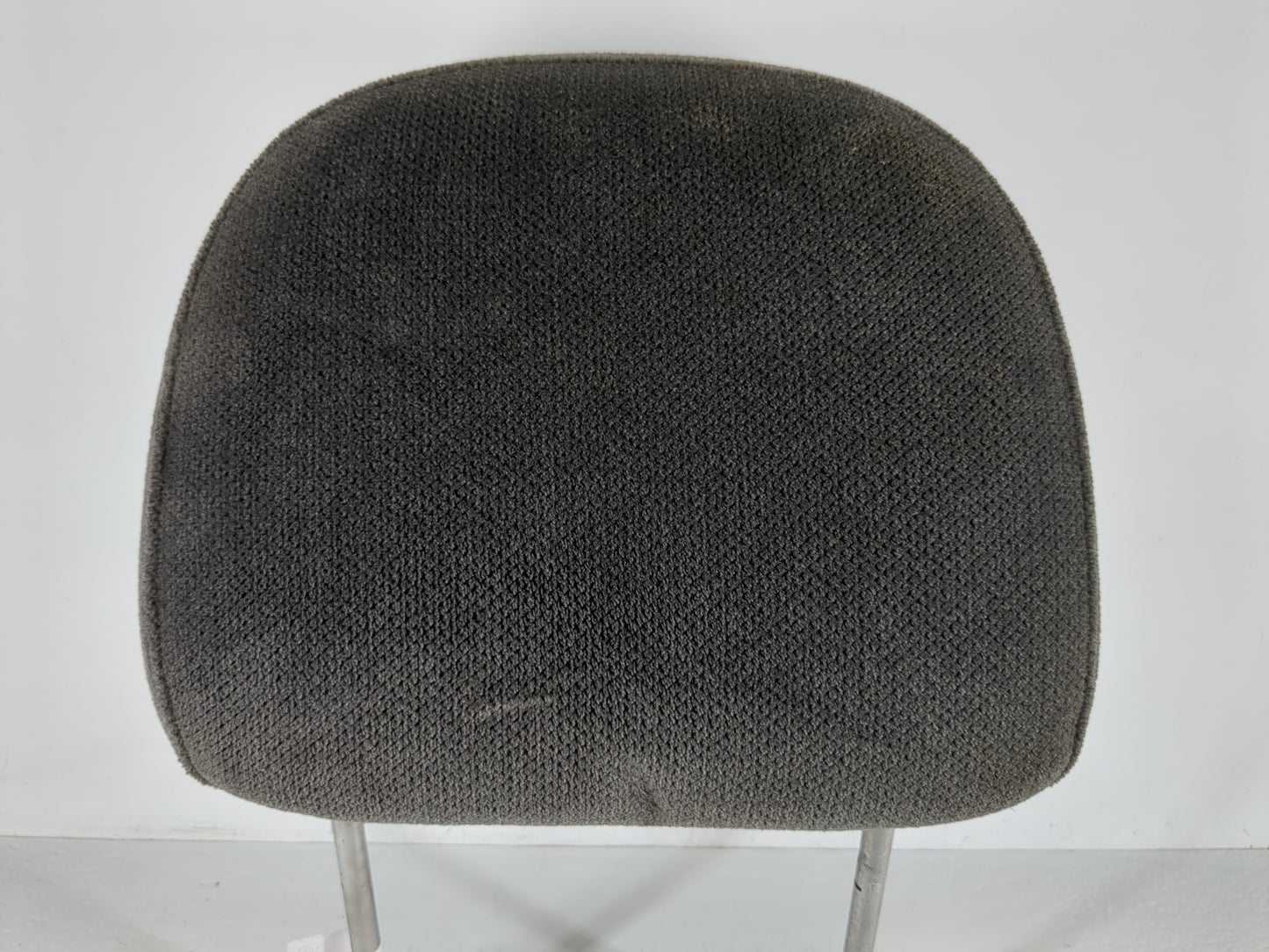 2009-2016 Chevrolet Impala Headrest Head Rest Front Driver Passenger Seat Fits Fits 2009 2010 2011 2012 2013 2014 2015 2016 