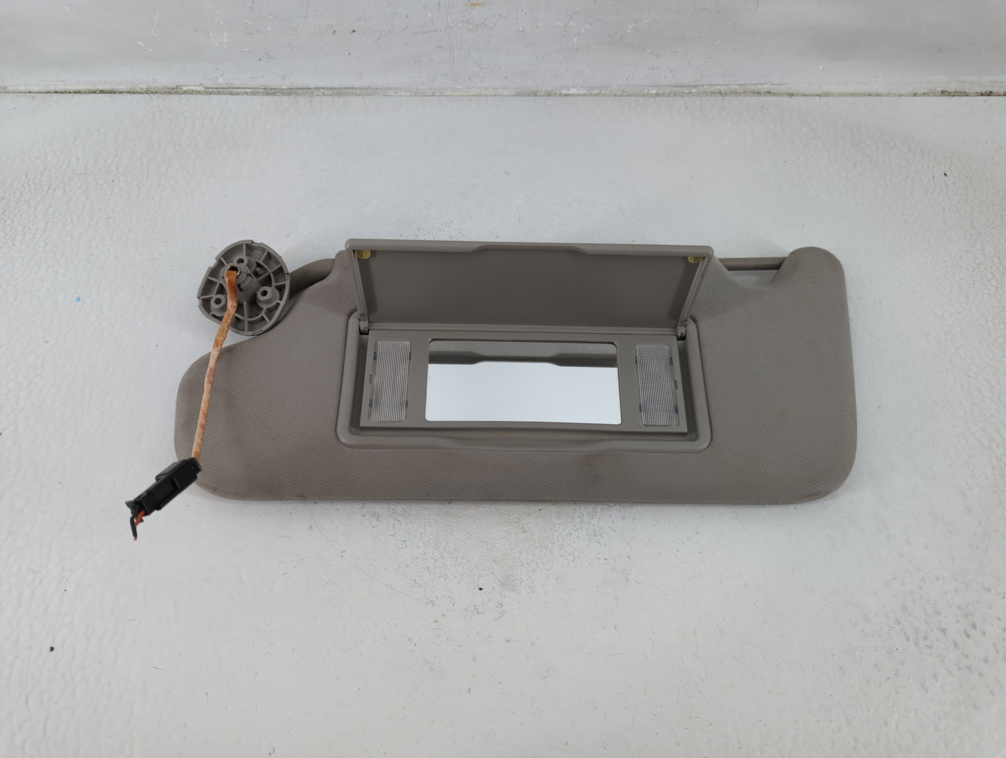 2006-2016 Chevrolet Impala Sun Visor Shade Replacement Driver Left Mirror Fits OEM Used Auto Parts - Oemusedautoparts1.com
