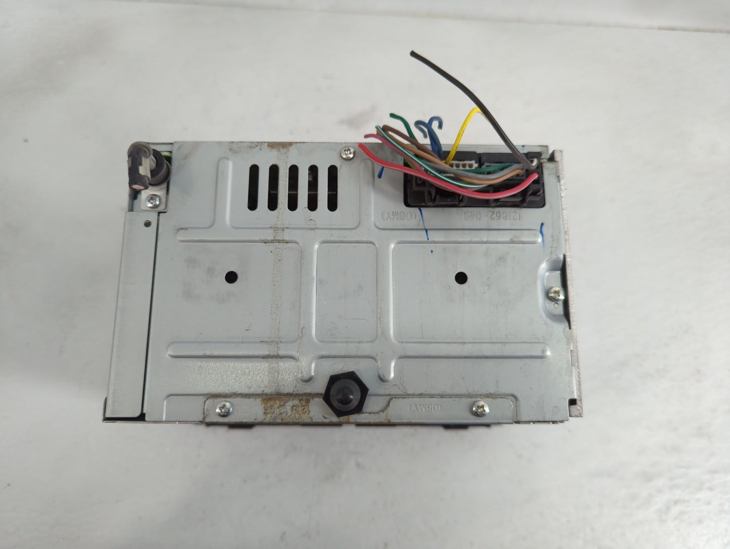 2009-2016 Chevrolet Impala Radio AM FM Cd Player Receiver Replacement Fits Fits 2009 2010 2011 2012 2013 2014 2015 2016 OEM 