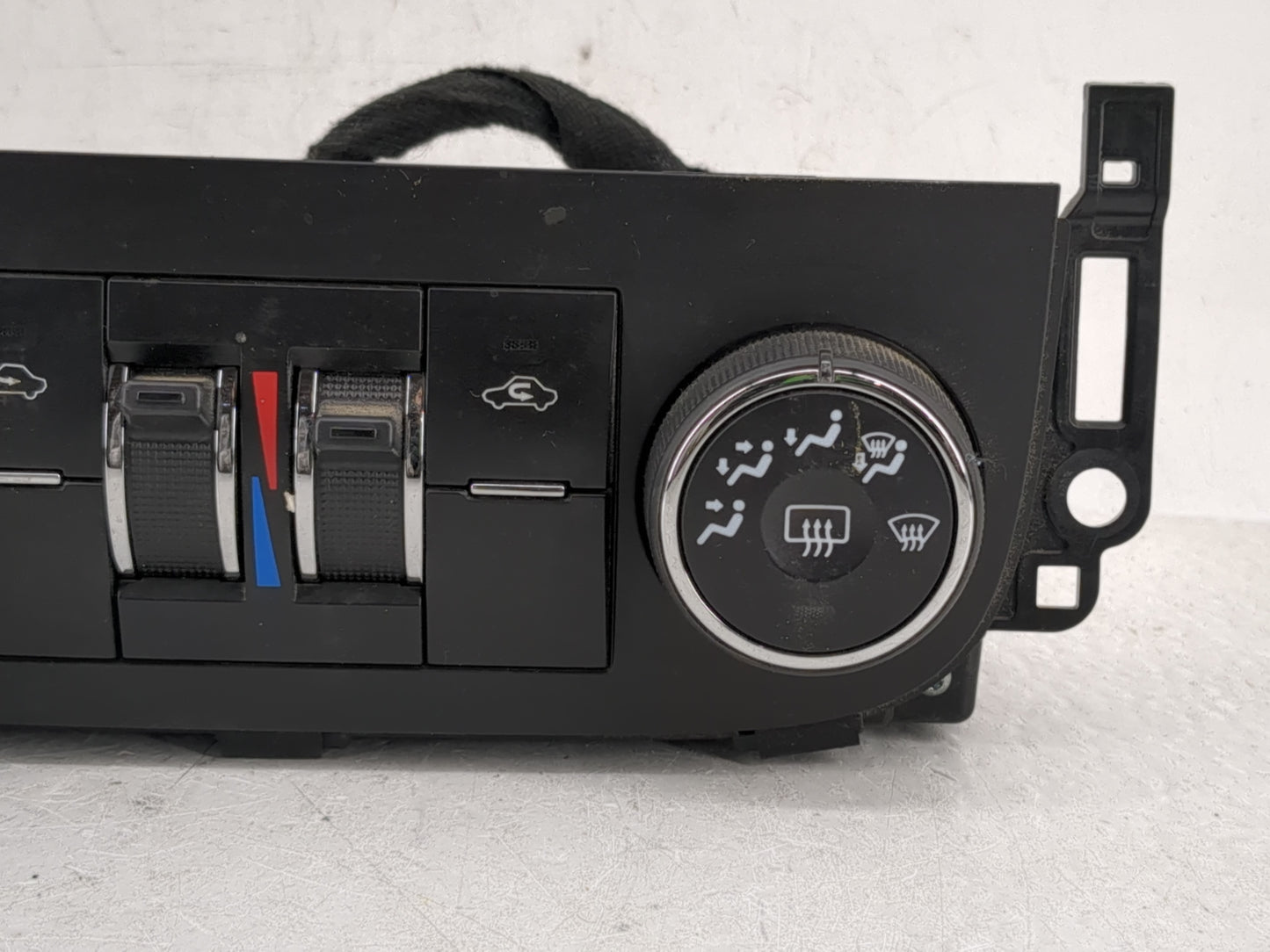2006-2011 Chevrolet Impala Climate Control Module Temperature AC/Heater Replacement P/N:25988015 Fits OEM Used Auto Parts - 