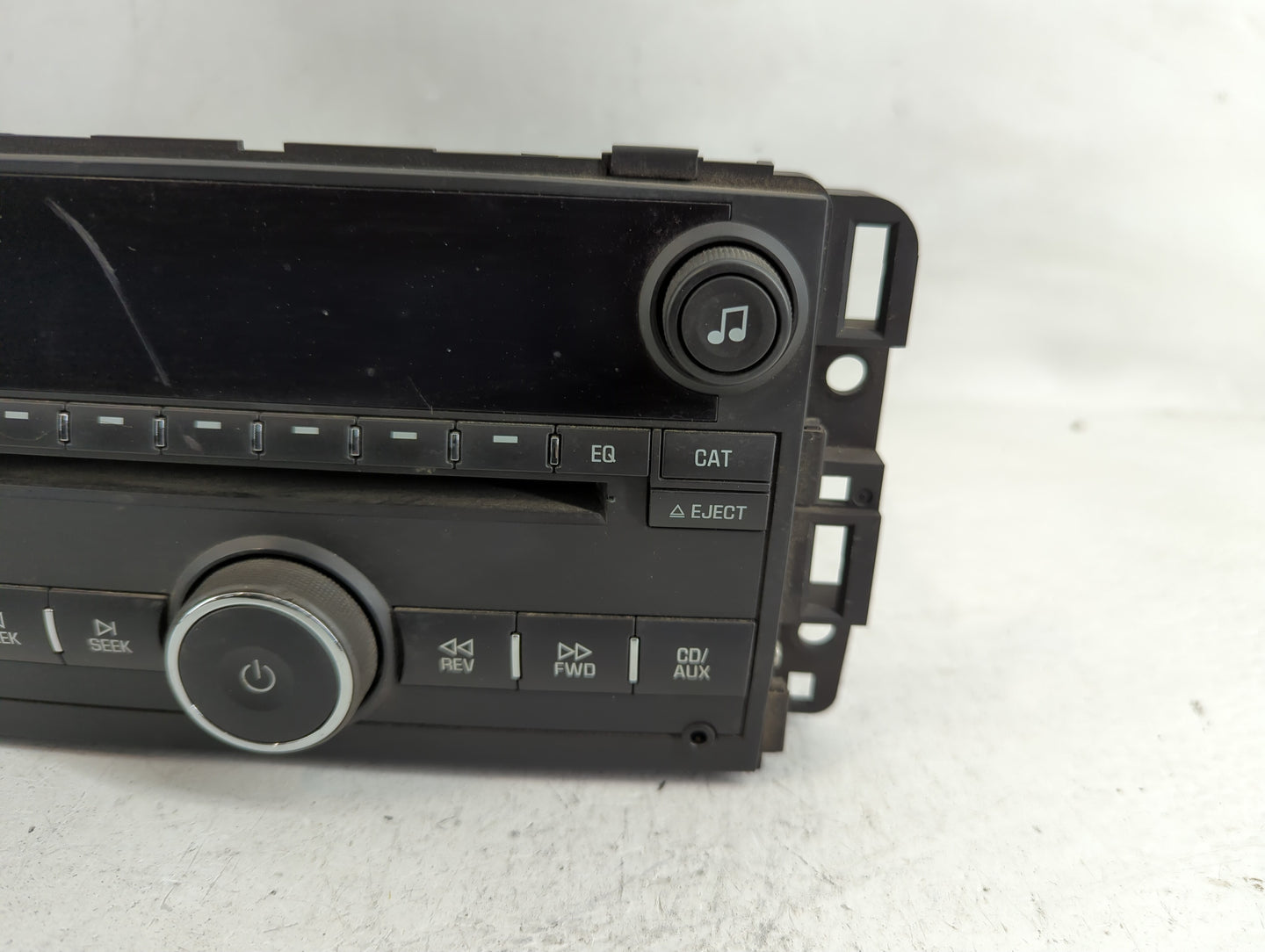 2011-2012 Chevrolet Impala Radio AM FM Cd Player Receiver Replacement P/N:123000-29700101 Fits Fits 2011 2012 OEM Used Auto 