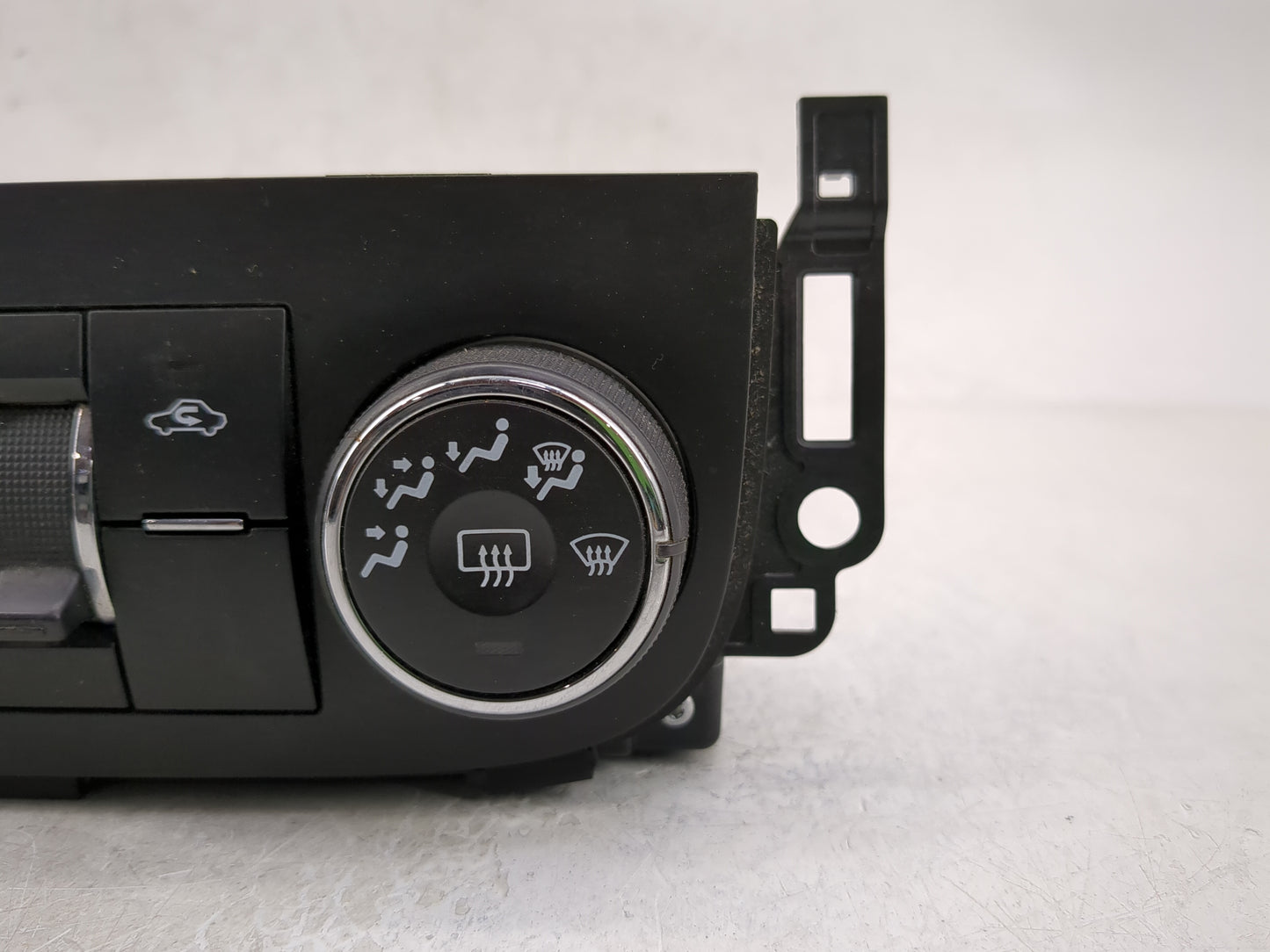 2006-2011 Chevrolet Impala Climate Control Module Temperature AC/Heater Replacement P/N:20972894 Fits OEM Used Auto Parts - 