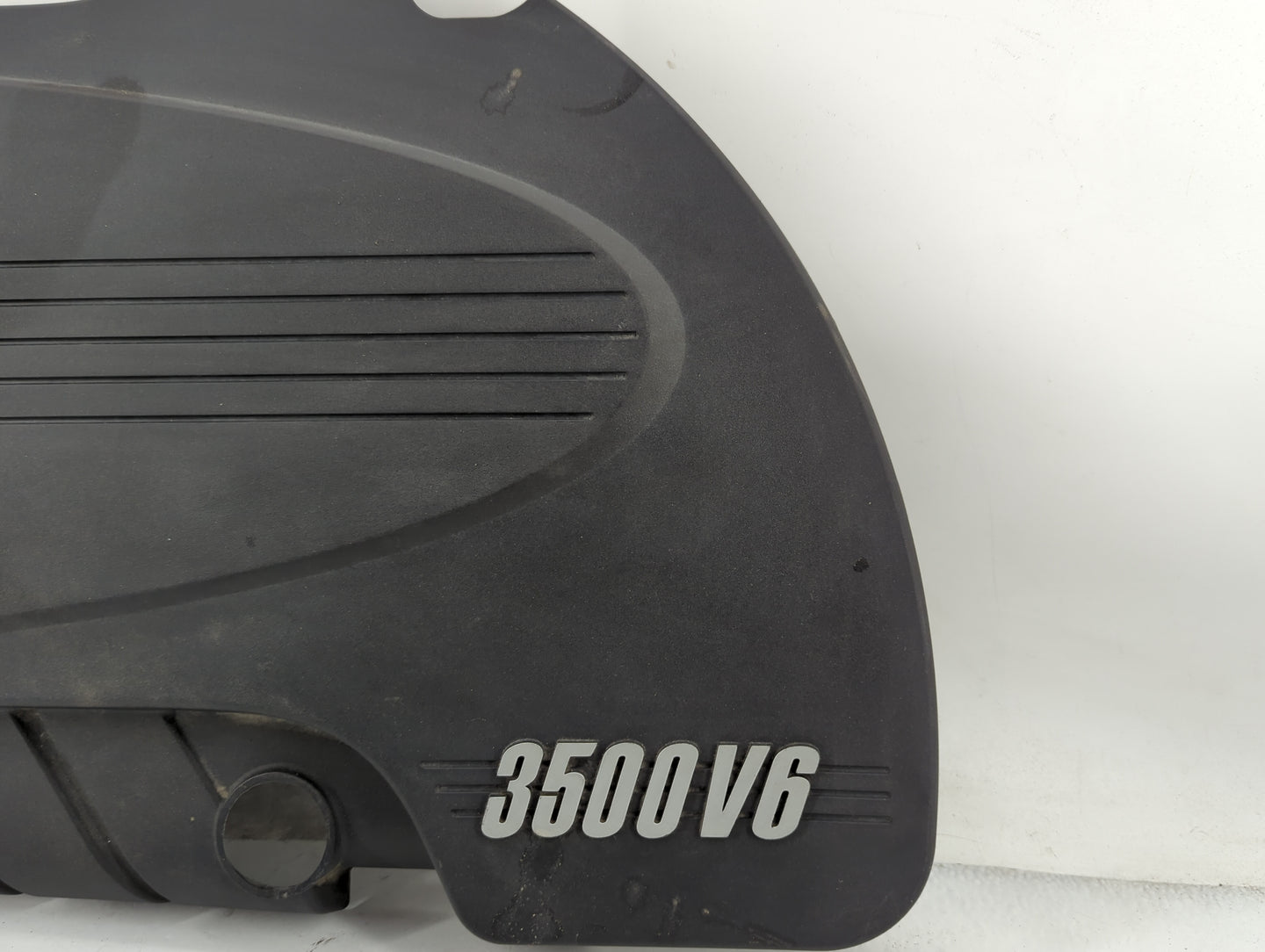 2011 Chevrolet Impala Engine Cover - Oemusedautoparts1.com