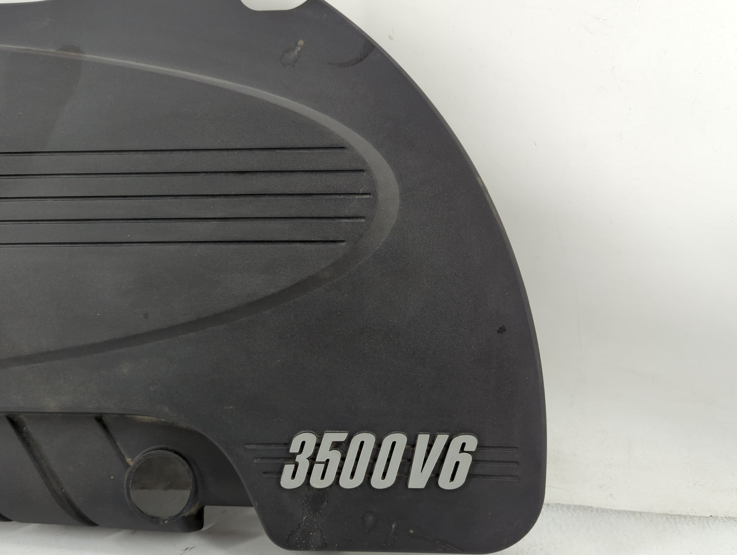 2011 Chevrolet Impala Engine Cover - Oemusedautoparts1.com