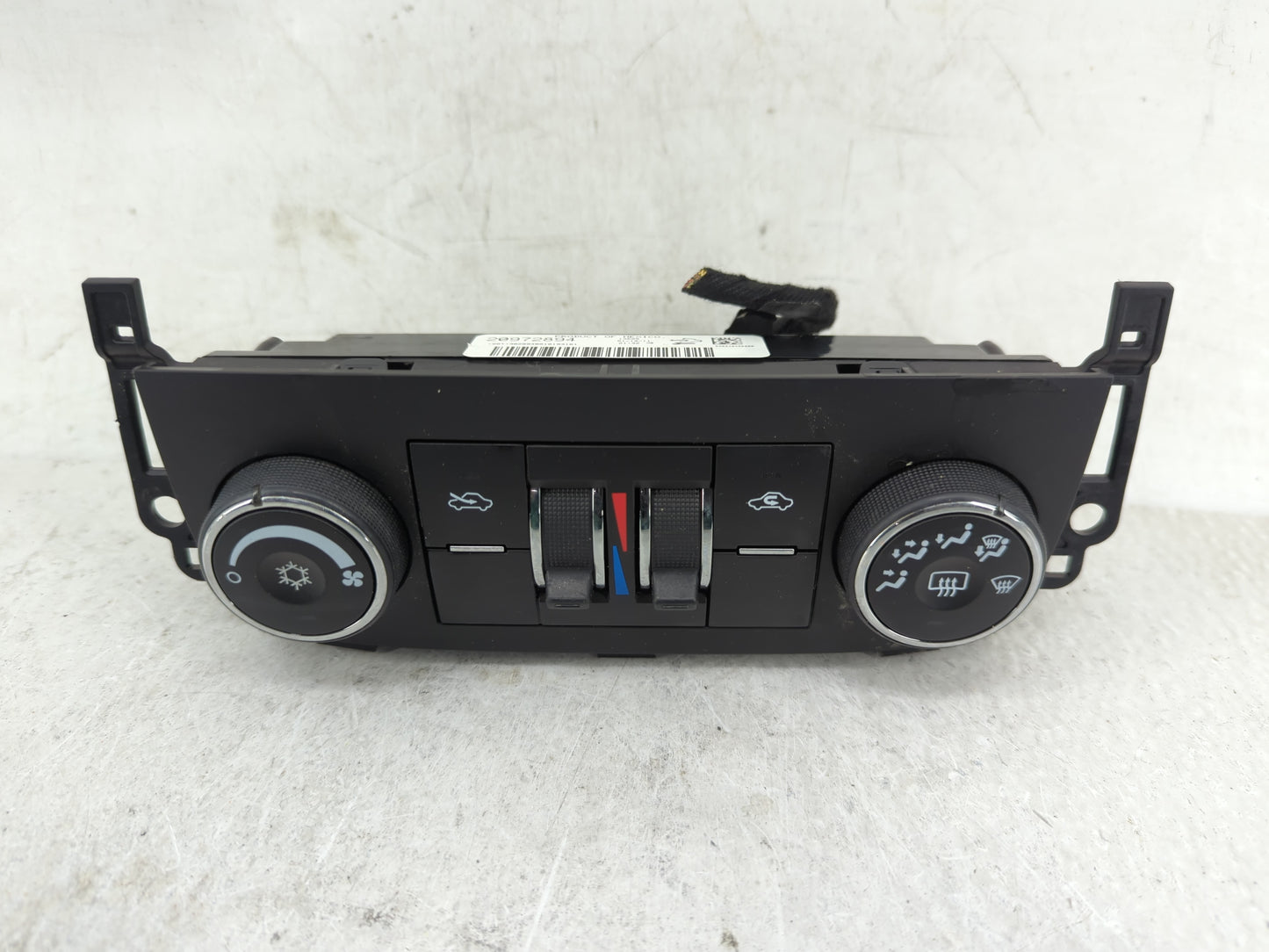 2006-2011 Chevrolet Impala Climate Control Module Temperature AC/Heater Replacement P/N:20972894 Fits OEM Used Auto Parts - 
