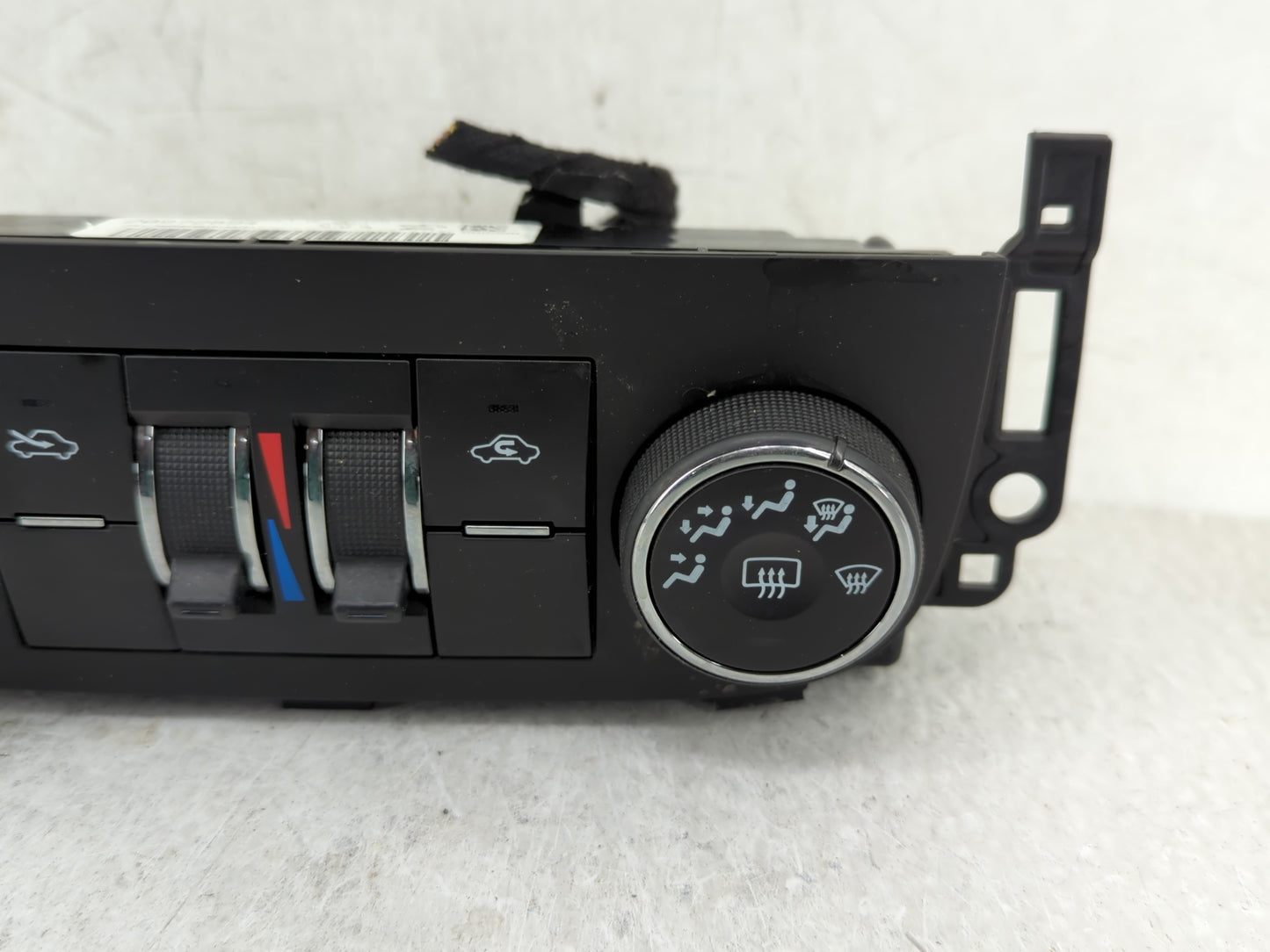 2006-2011 Chevrolet Impala Climate Control Module Temperature AC/Heater Replacement P/N:20972894 Fits OEM Used Auto Parts - 