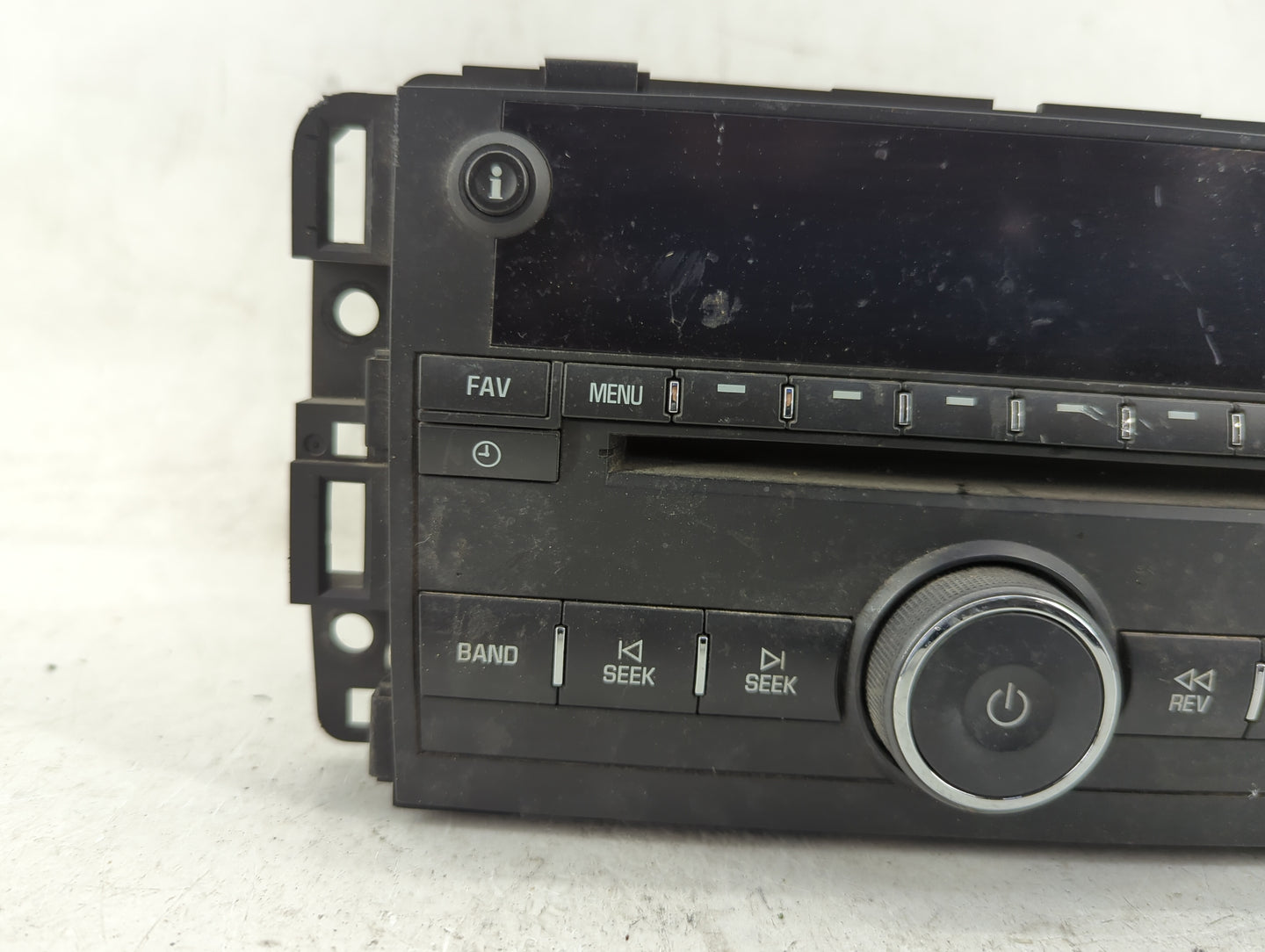 2011-2012 Chevrolet Impala Radio AM FM Cd Player Receiver Replacement P/N:20955156 Fits Fits 2011 2012 OEM Used Auto Parts -
