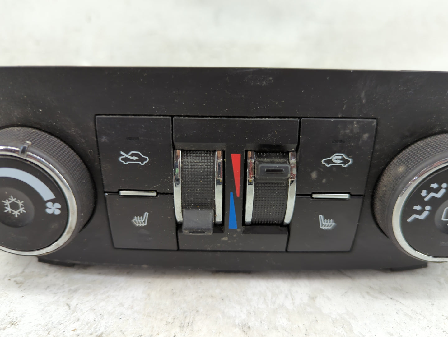 2006-2011 Chevrolet Impala Climate Control Module Temperature AC/Heater Replacement P/N:20972893 Fits OEM Used Auto Parts - 